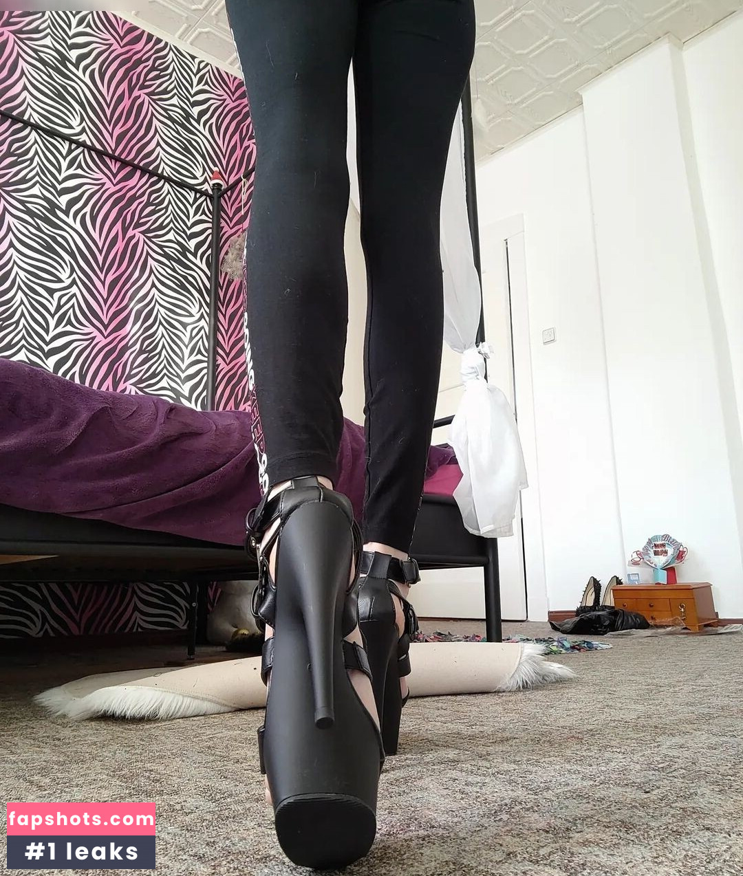 mrs-crazy gallery photo #84