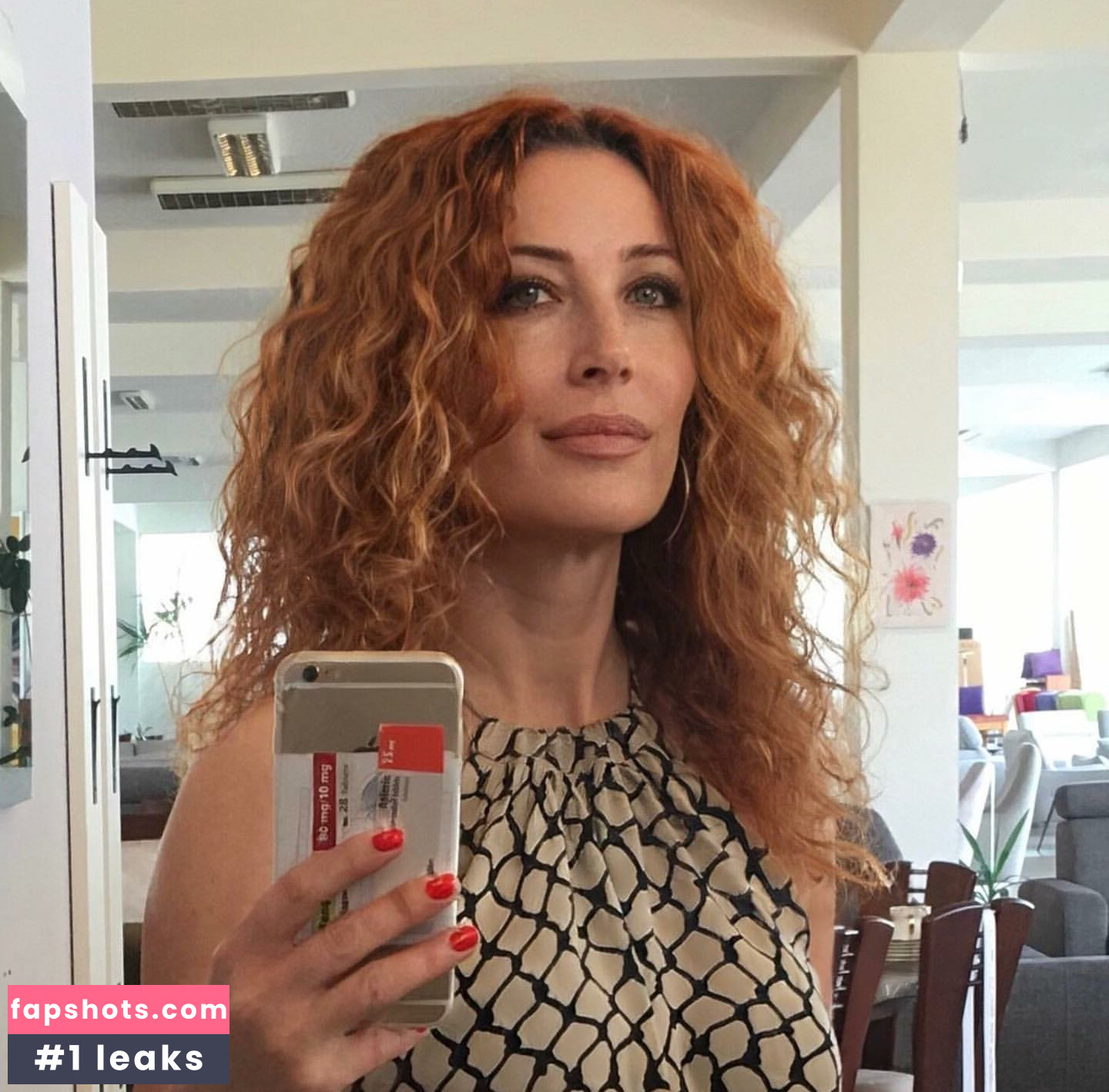 Mrs. G Comics gallery photo #11