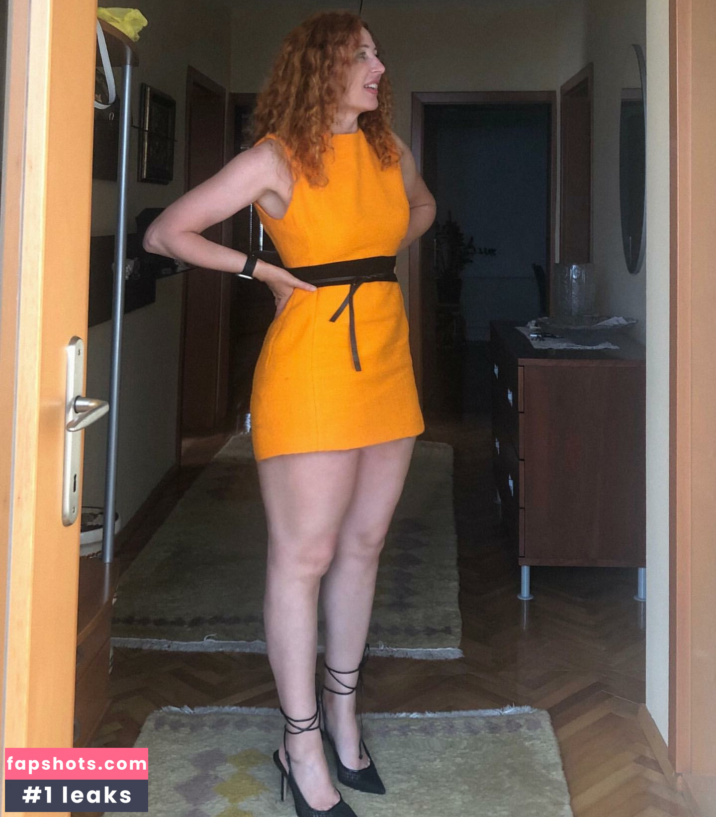 Mrs. G Comics gallery photo #37