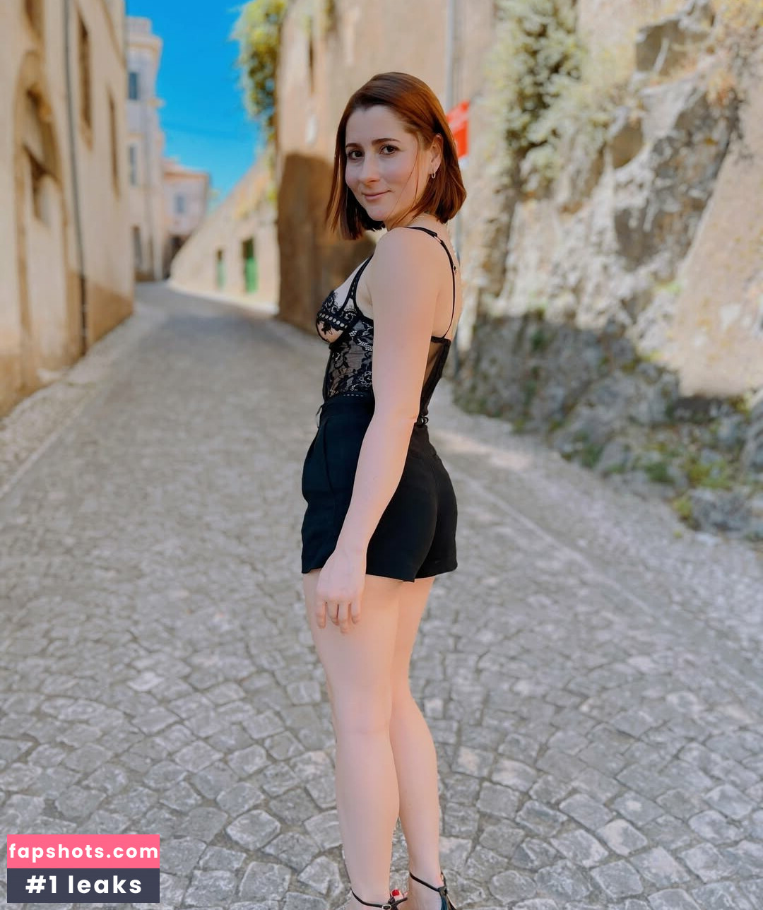 Mrs. Lambert gallery photo #32