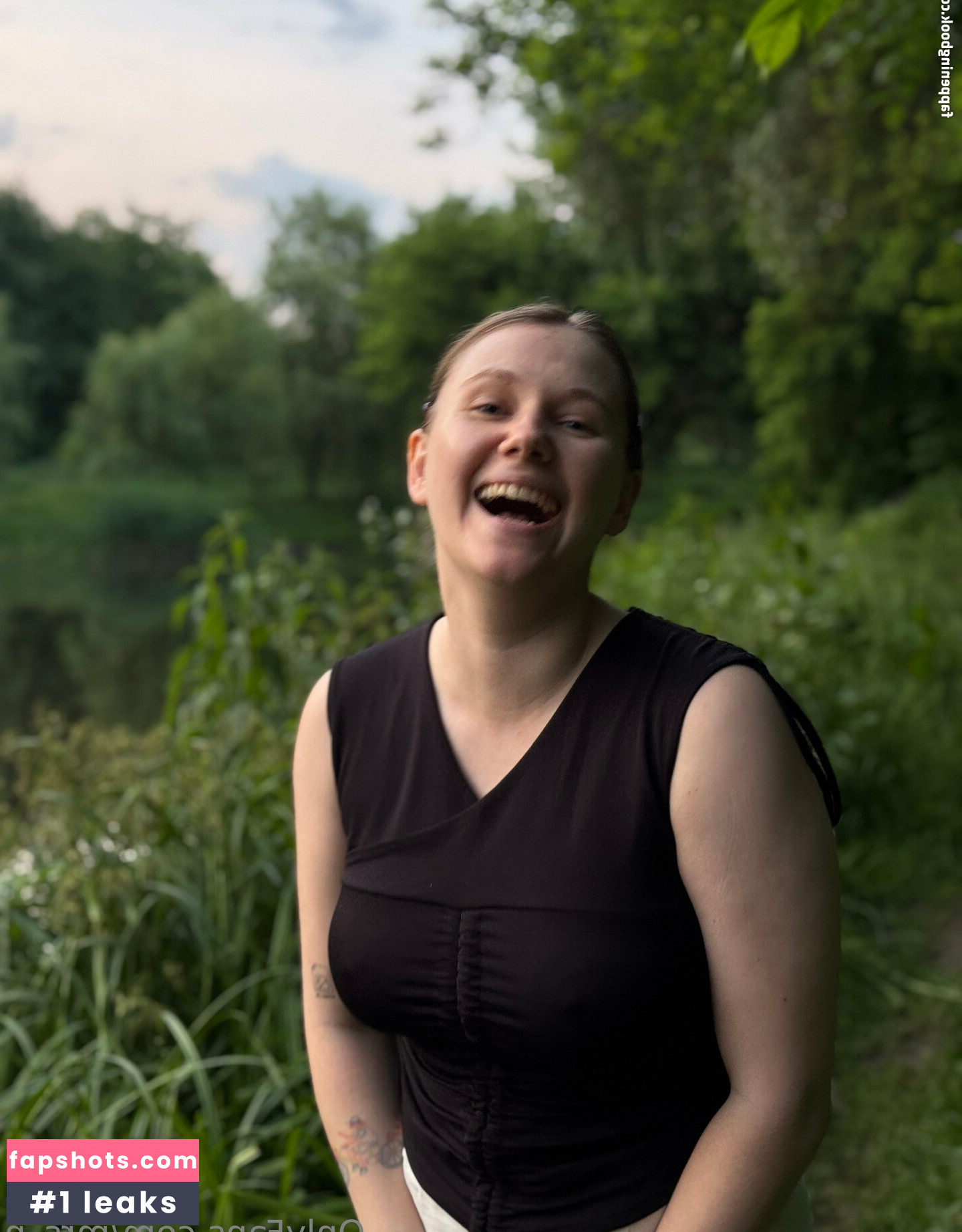 mrs_n gallery photo #4