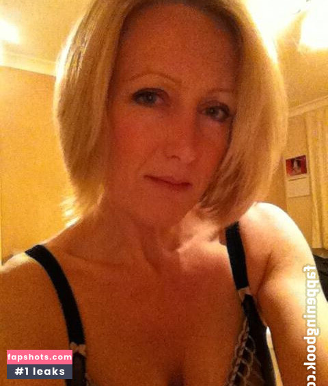 Mrs S Stockings gallery photo #40