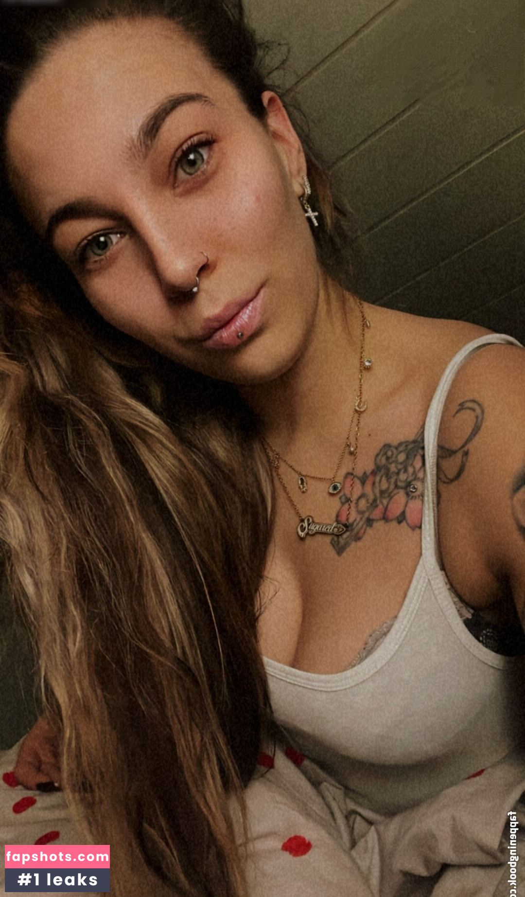 Mrs_Soraya nude babe gallery