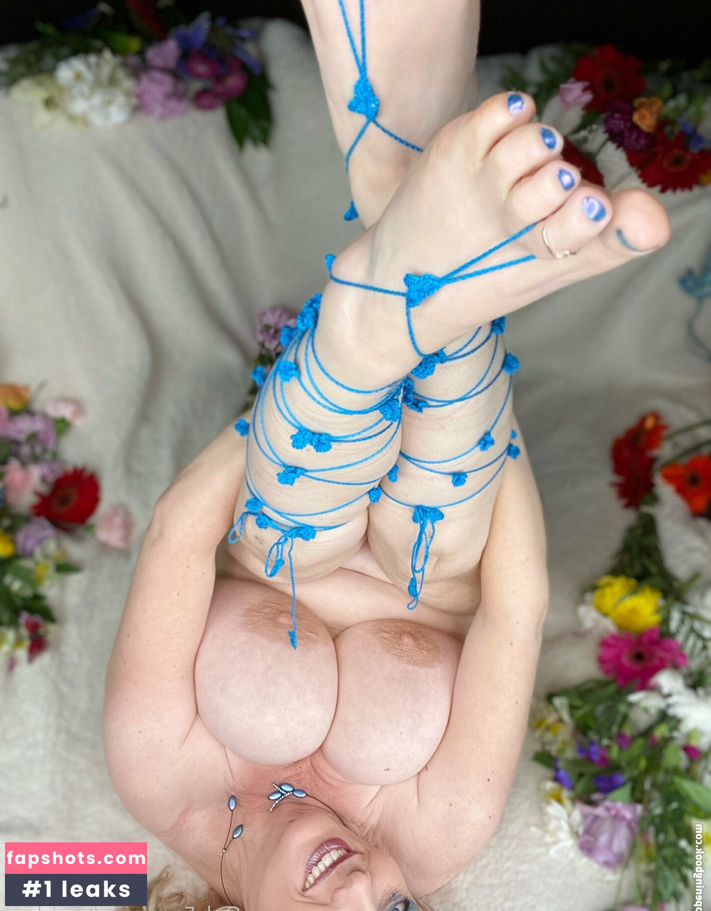 Mrs. Traci Love gallery photo #50