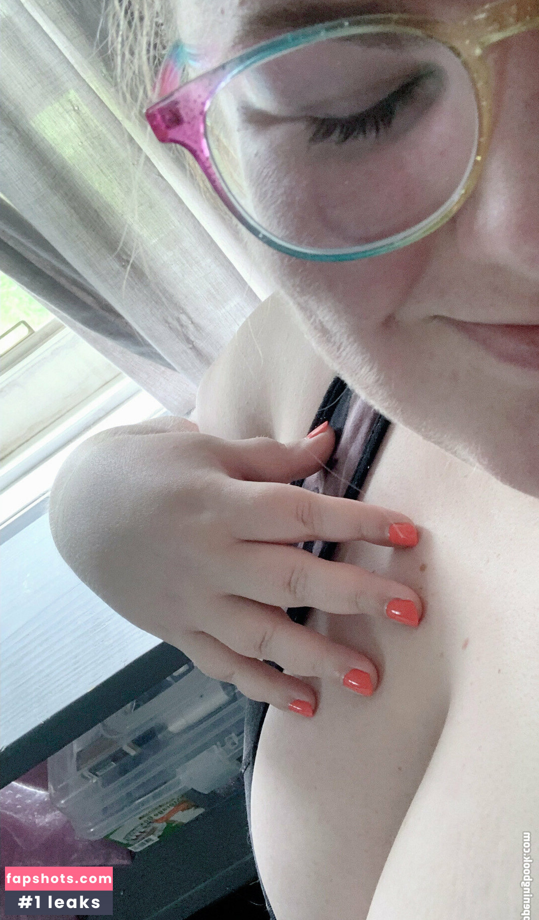 mrsapple gallery photo #36