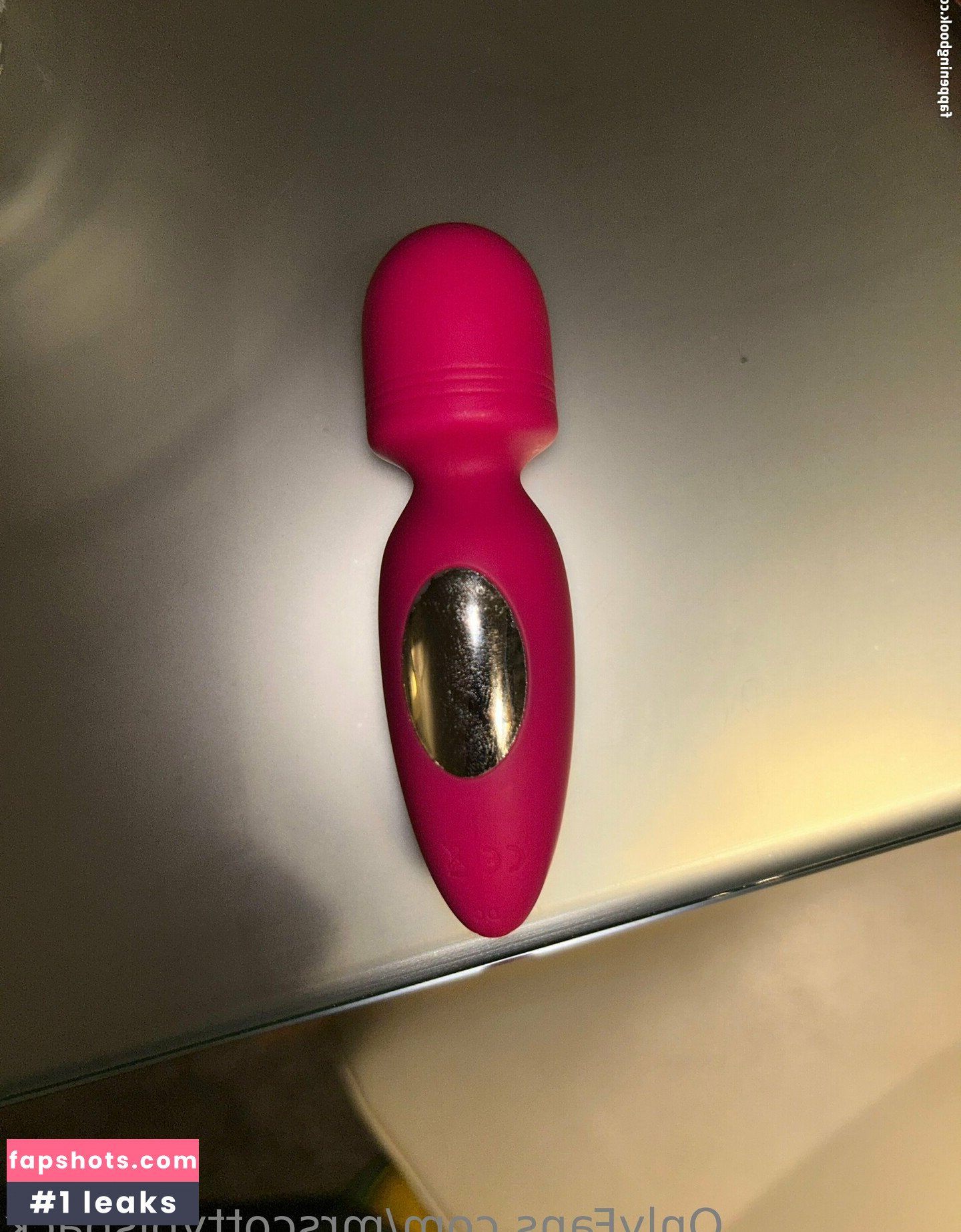 mrscottypisback gallery photo #11