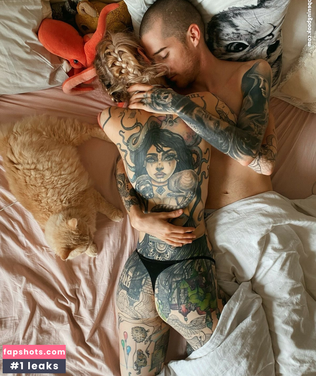 MrsNice420 nude babe gallery