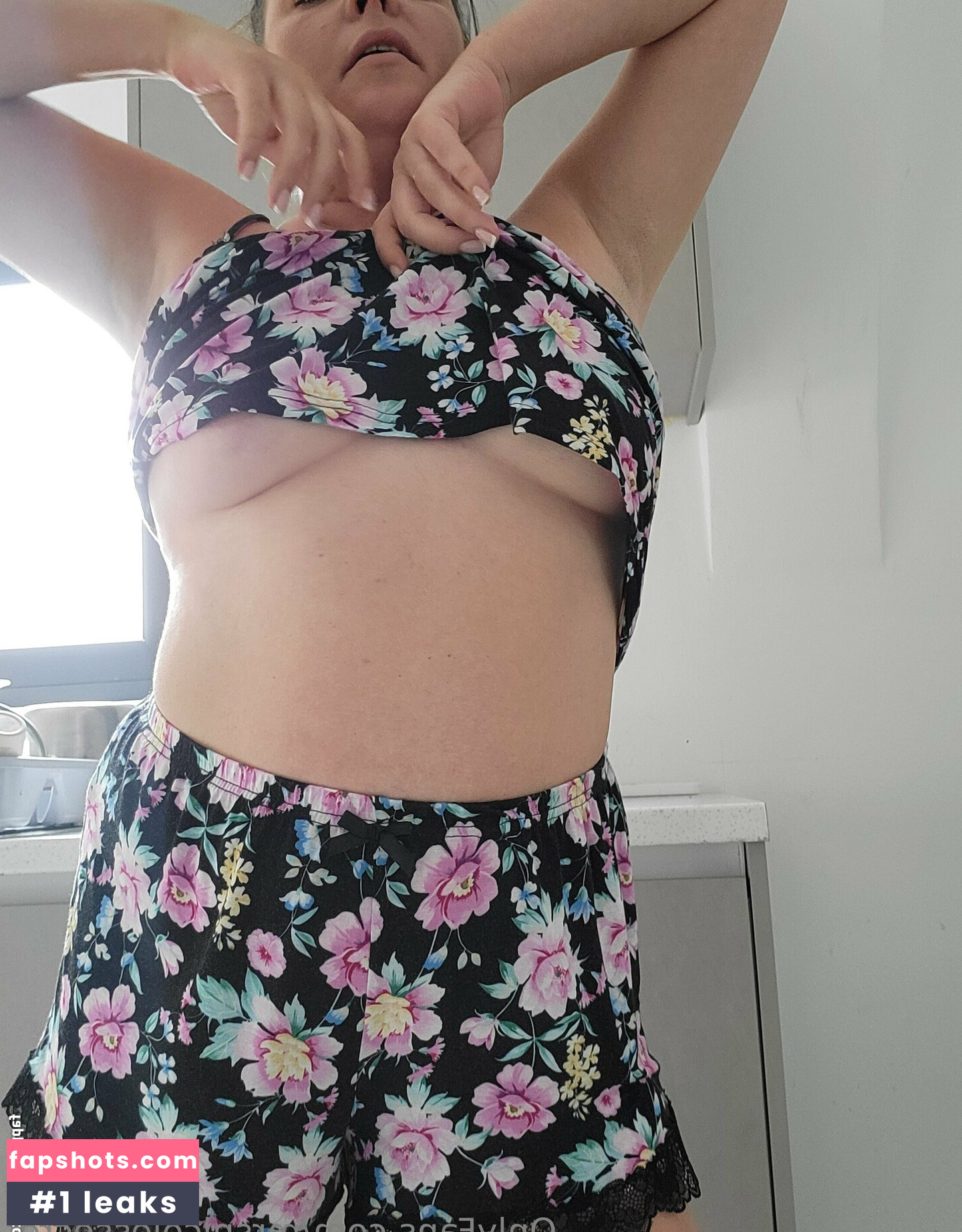 mrsnicolessecret gallery photo #7