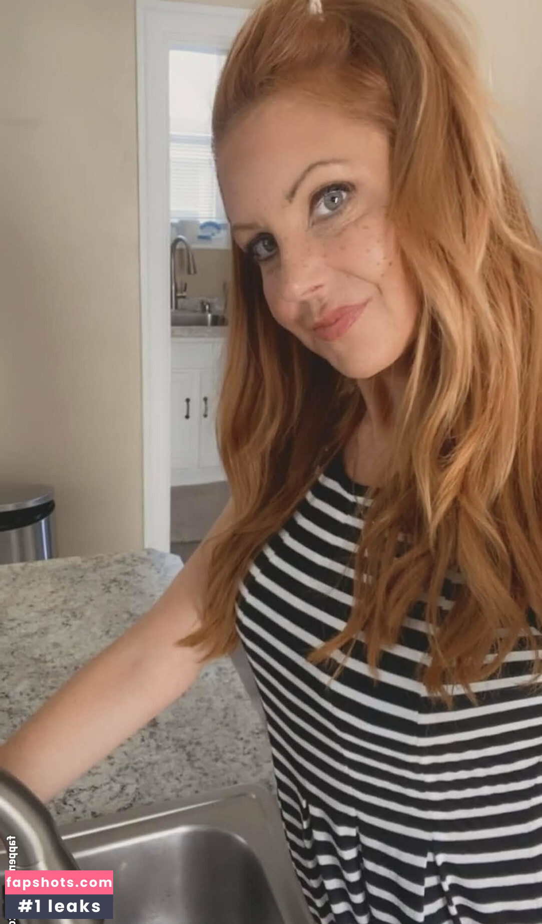 mrsrobinsonvip gallery photo #15