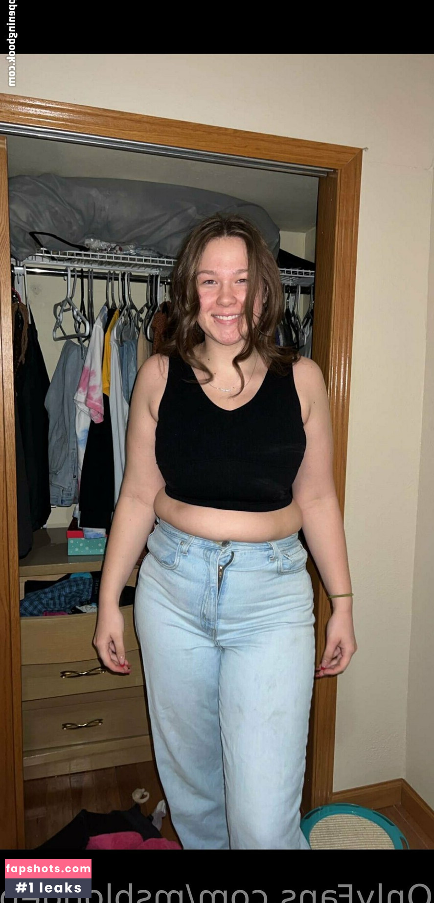 msblondepiggy nude babe gallery