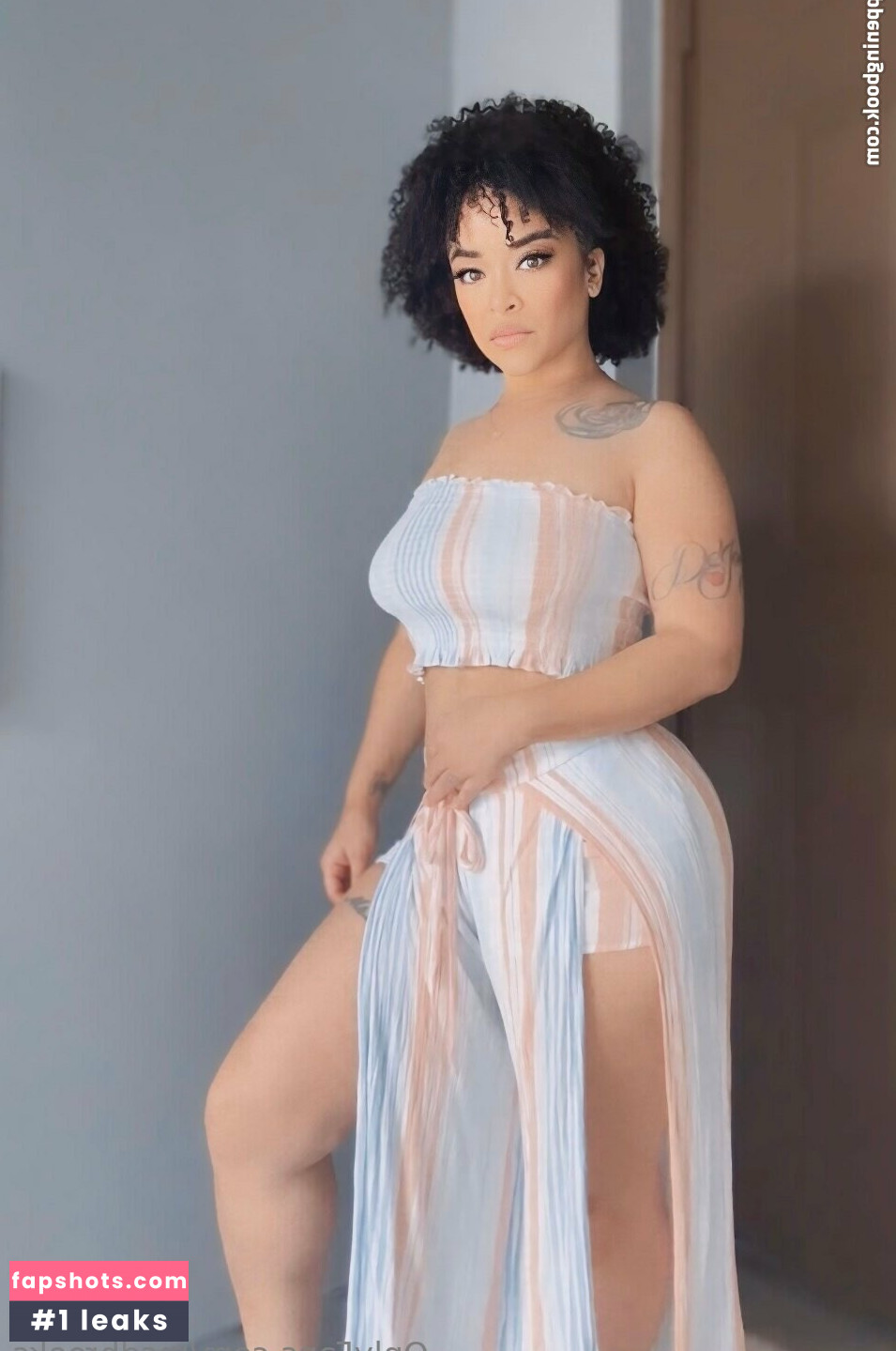 msdbrooks nude babe gallery