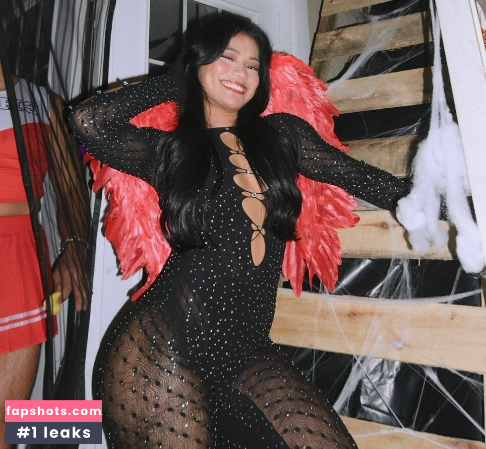 MsDumpling_ gallery photo #26