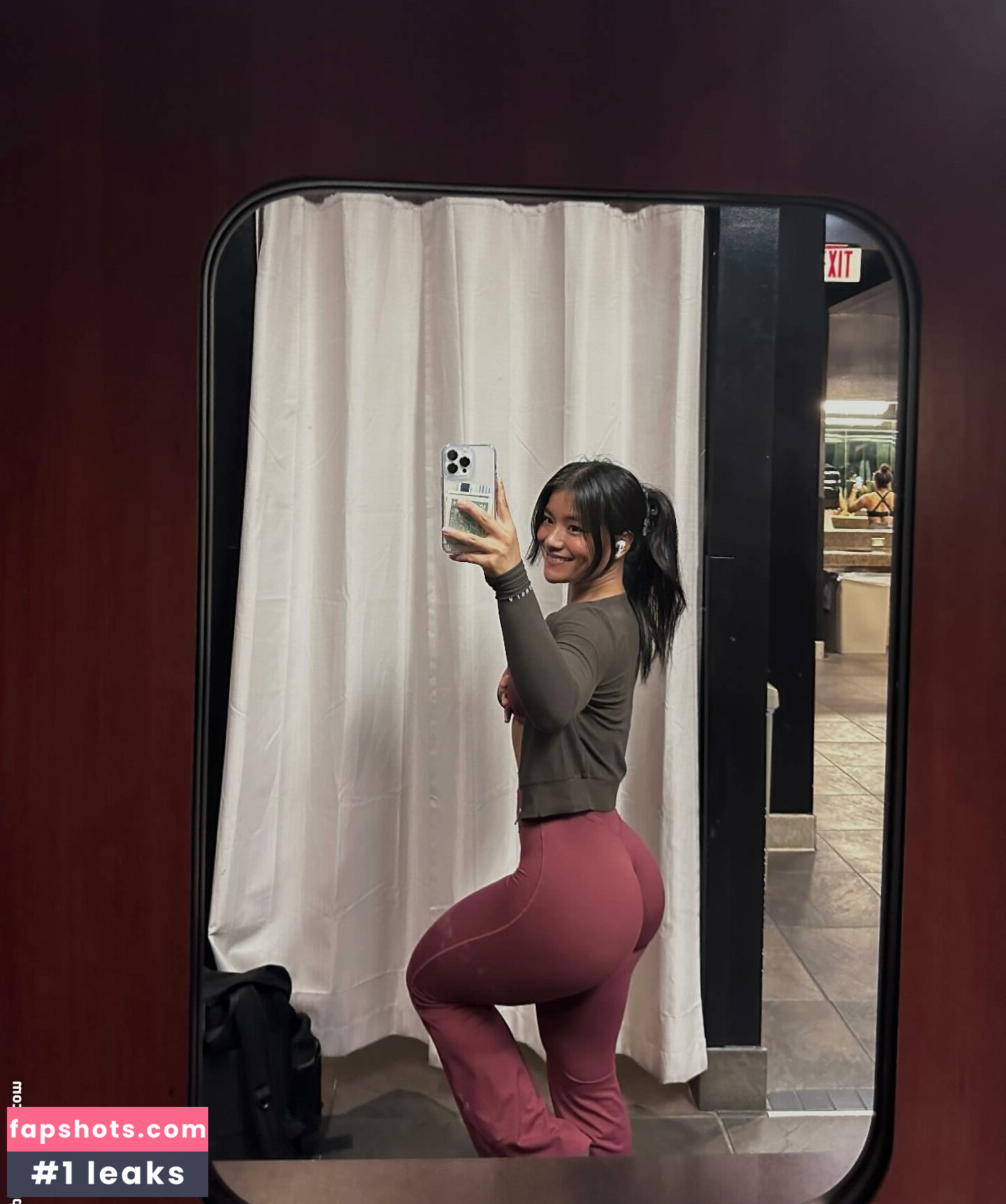 MsDumpling_ gallery photo #82