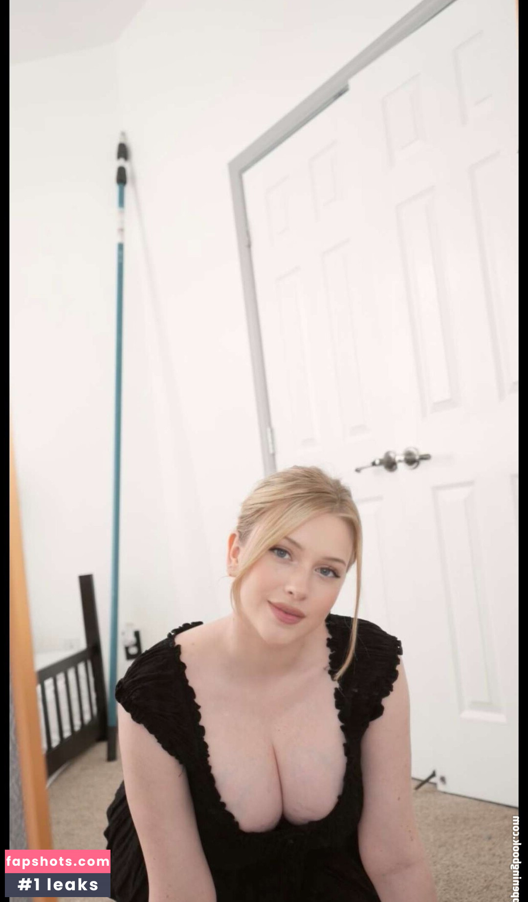 Msfiiire nude babe gallery