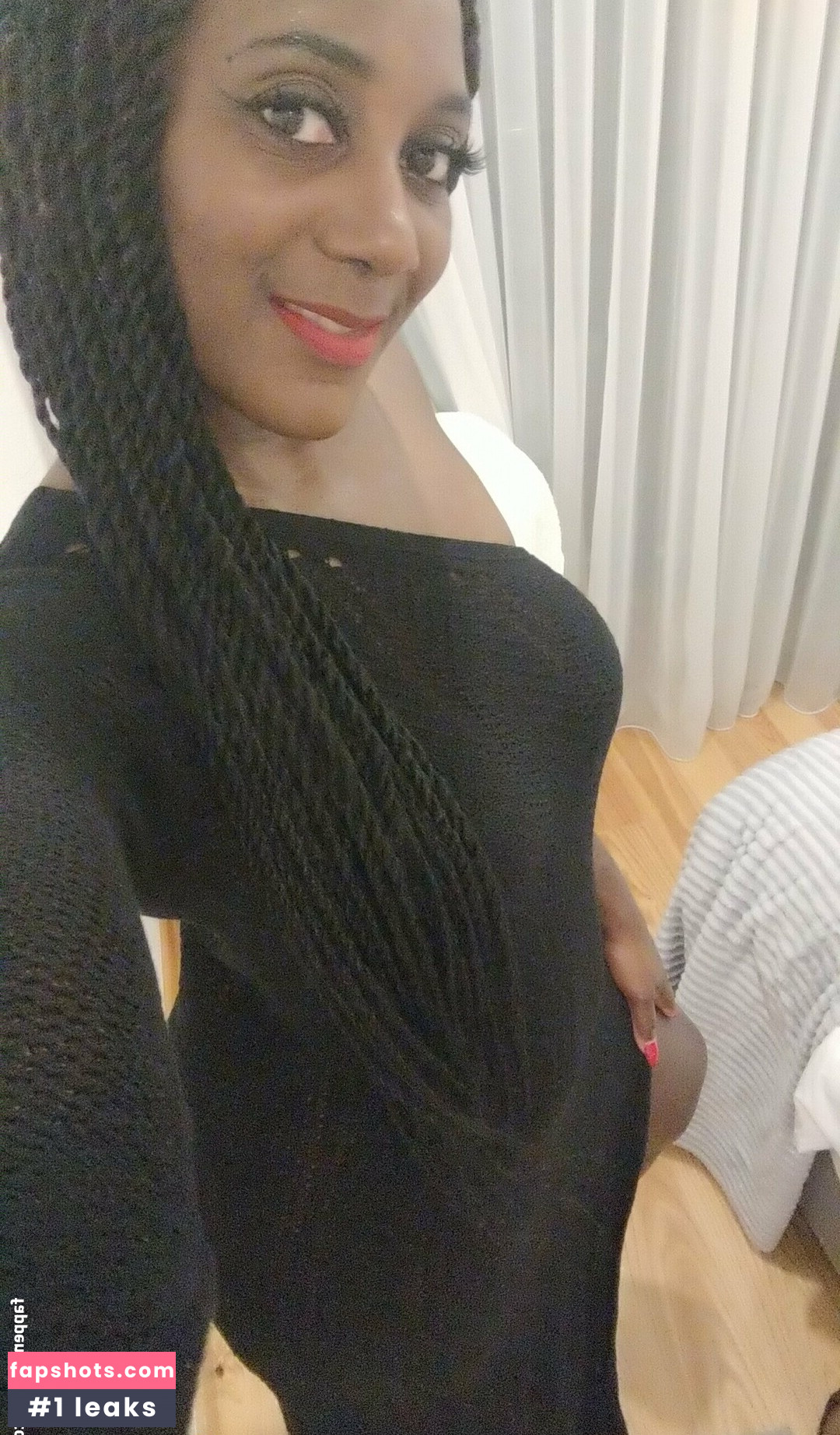 mslorraineldn gallery photo #13