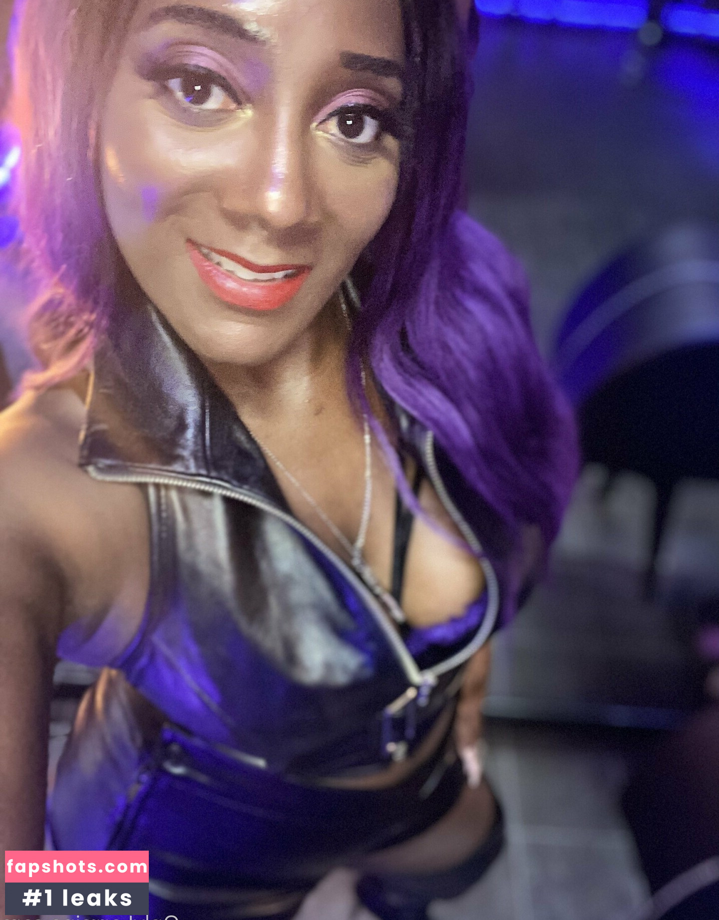 mslorraineldn gallery photo #22