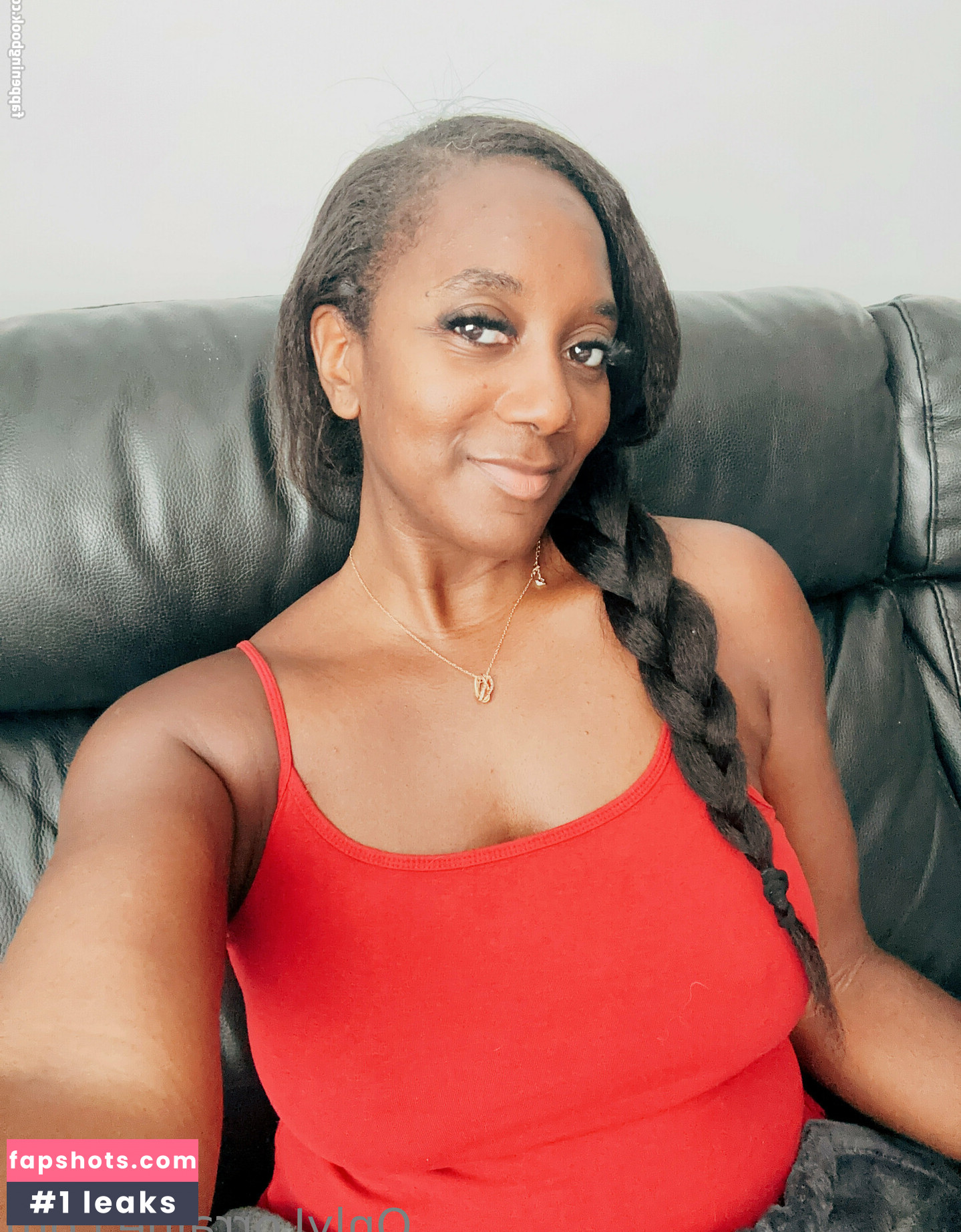 mslorraineldn gallery photo #4