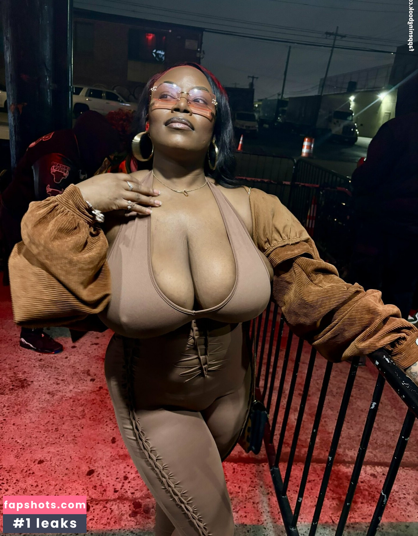 msolurin gallery photo #13