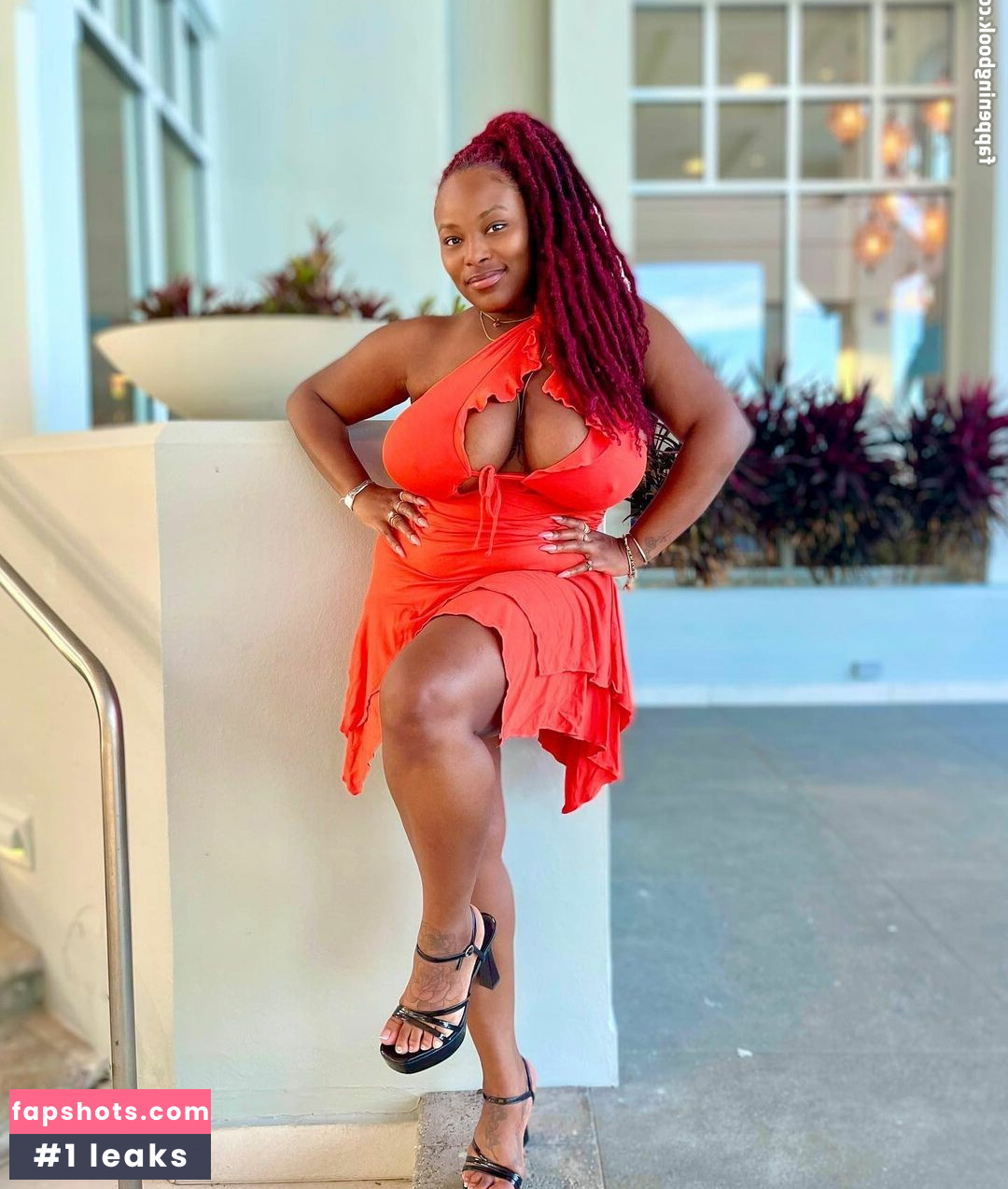 msolurin gallery photo #62