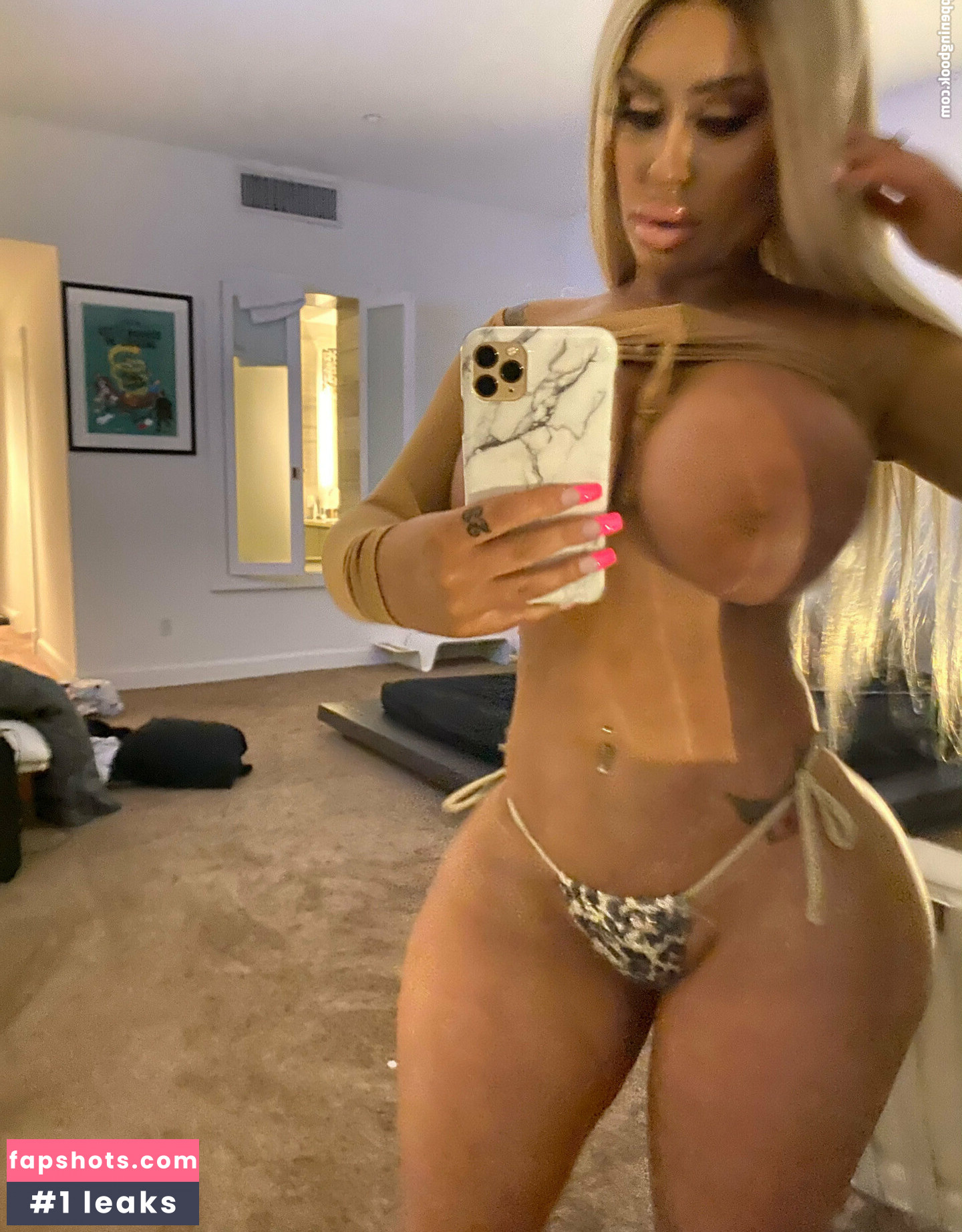 mssnewbooty gallery photo #31