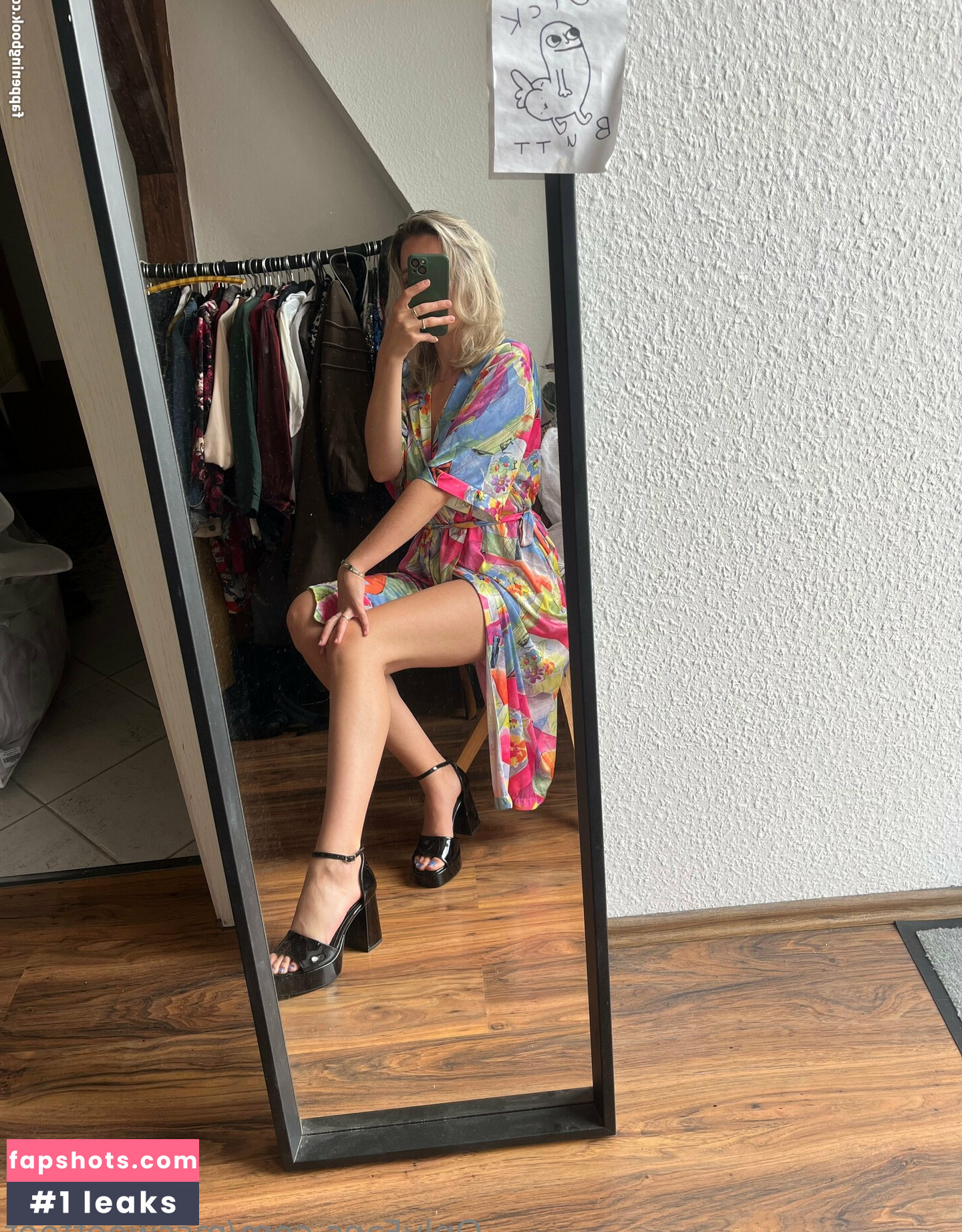 mssweetfeet gallery photo #19