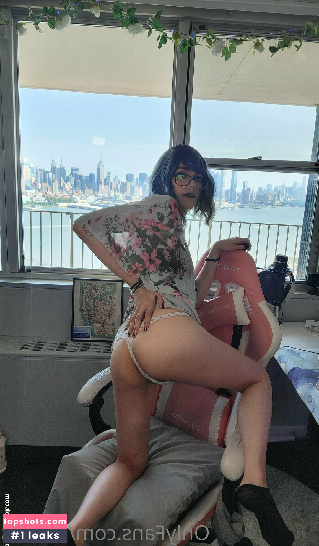 Mstess gallery photo #53