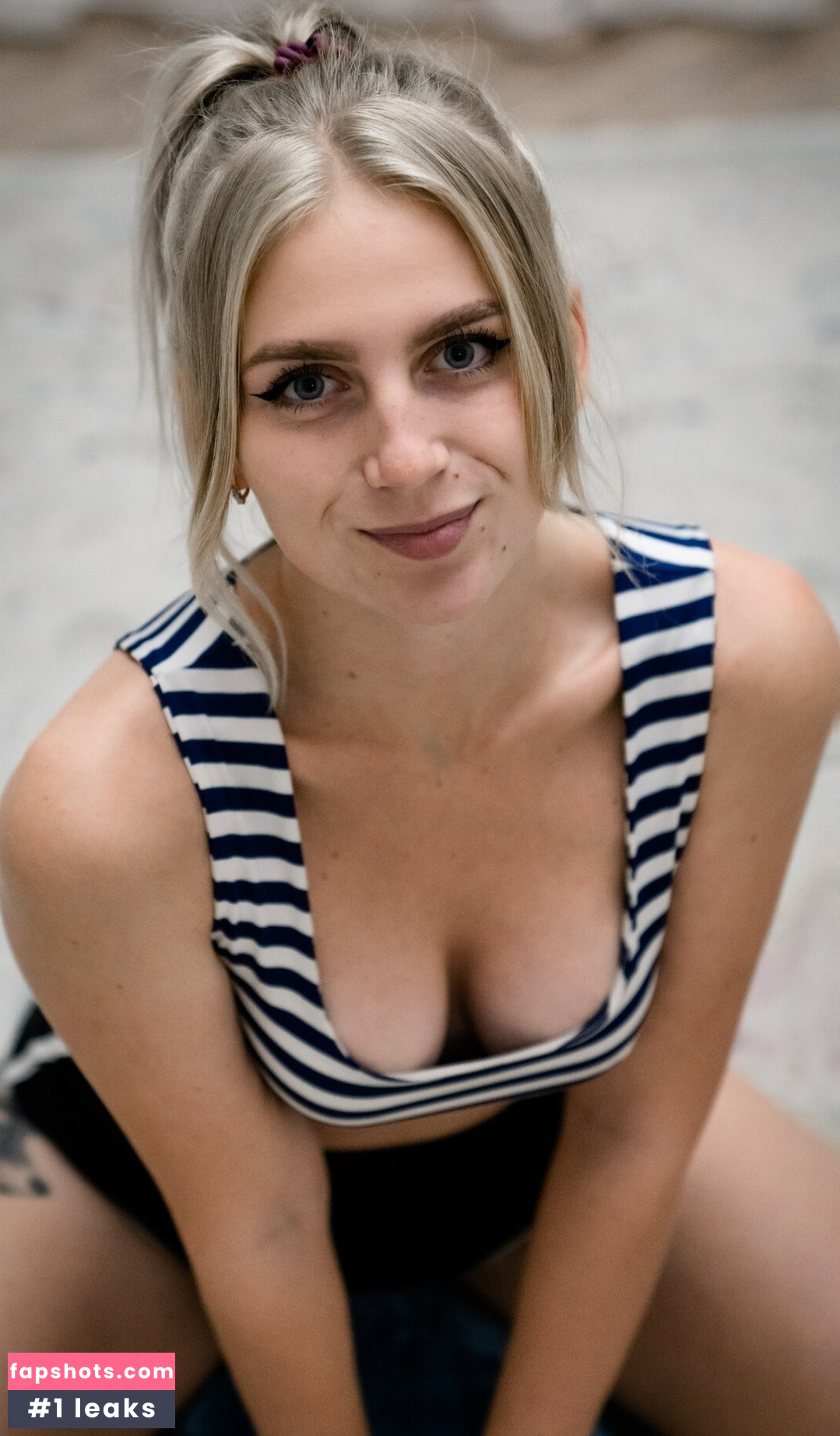 Msyuliyafox gallery photo #47