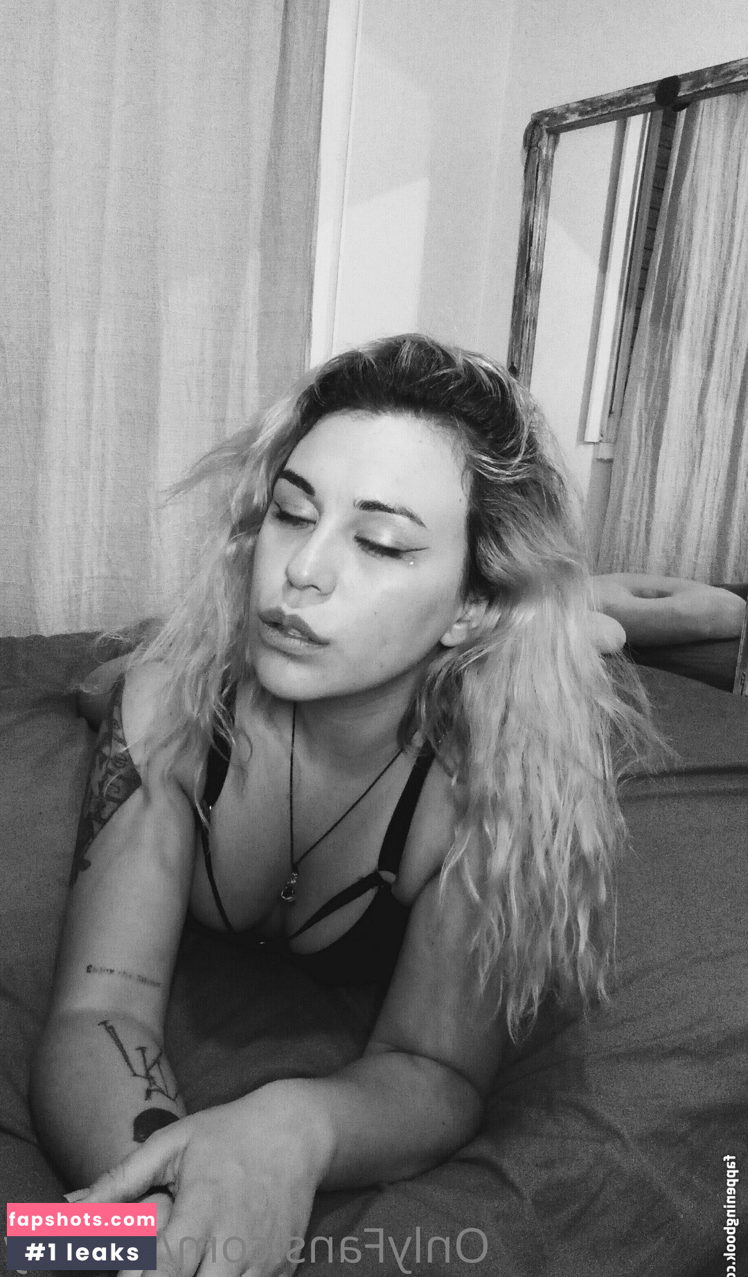 mtutsy Nahé úniky fotek pouze od fanoušků #63 - Fapshots