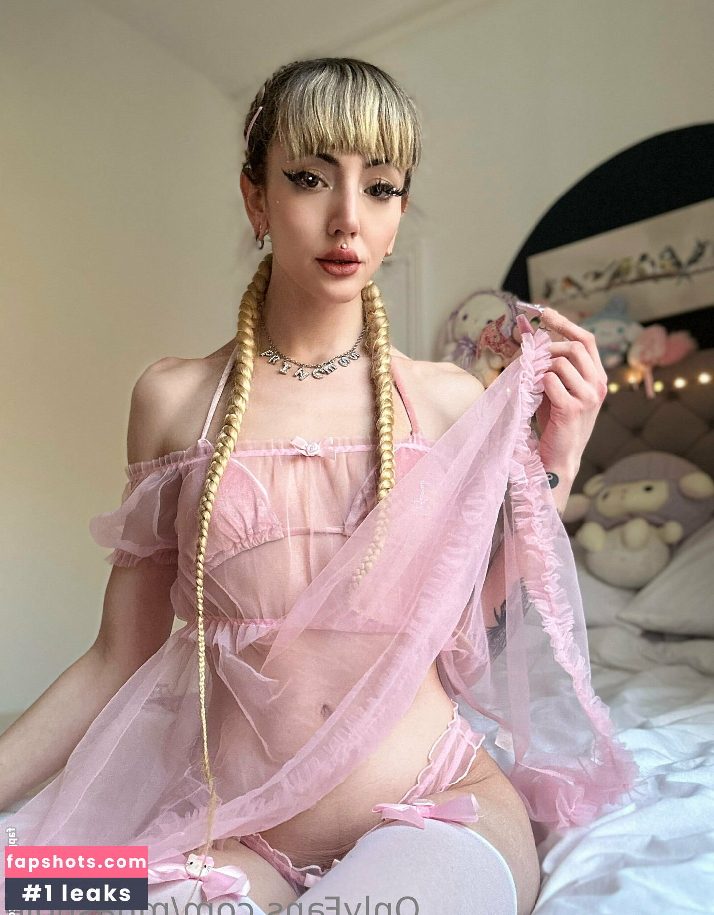 muashole gallery photo #26