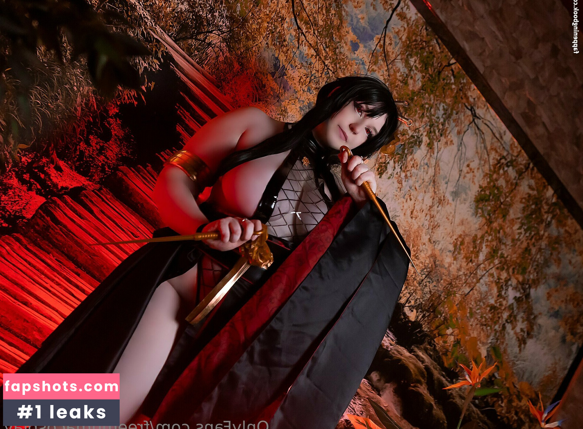 Mumacosplay nude babe gallery