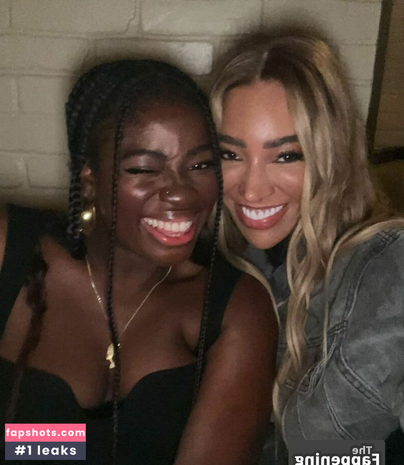 Munroe Bergdorf gallery photo #14