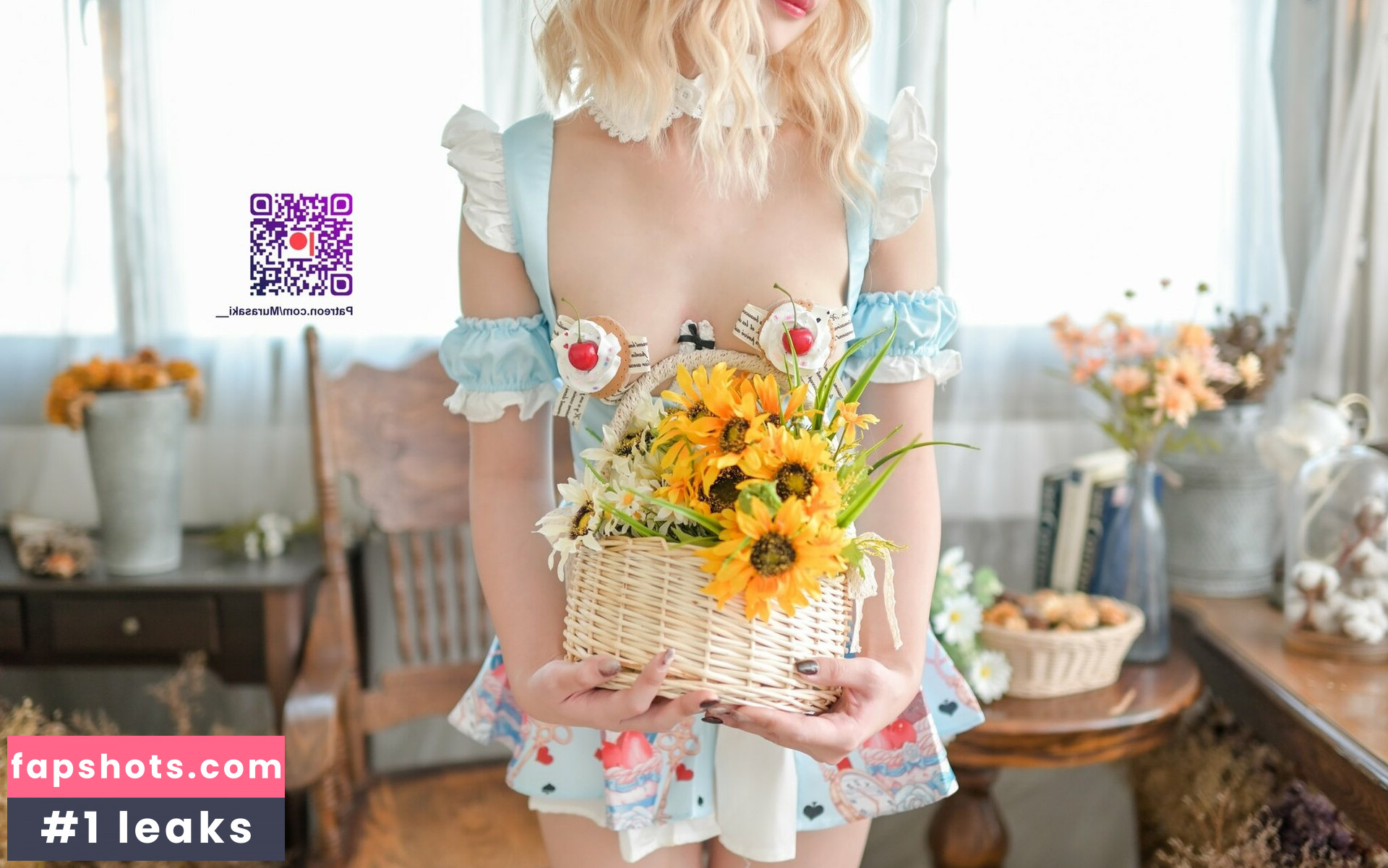 Murasaki gallery photo #34