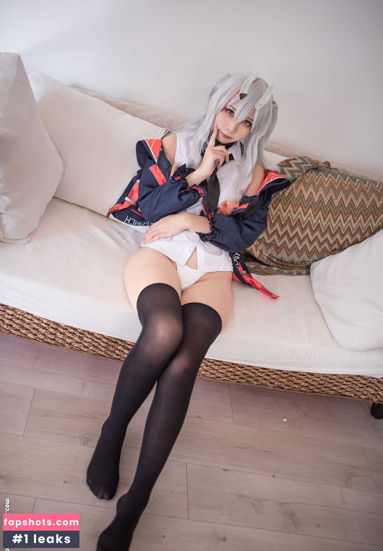 Murasaki gallery photo #8