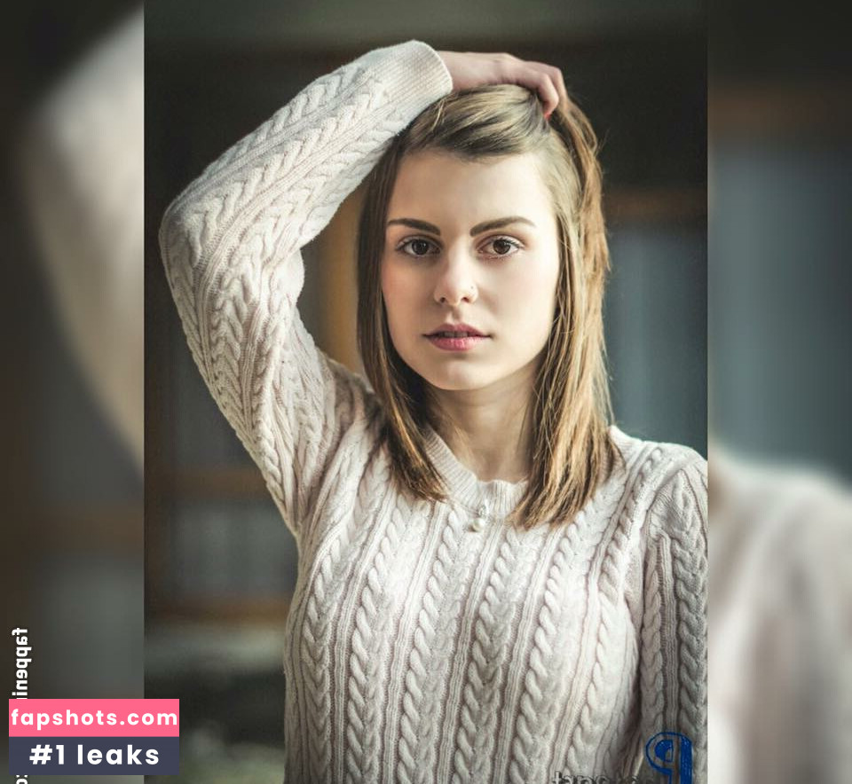 Muriel Melinda gallery photo #53