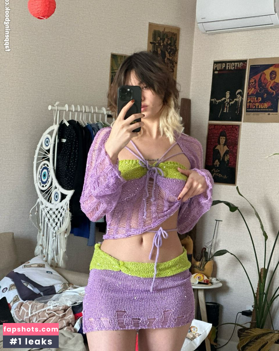 Murmuriel gallery photo #109