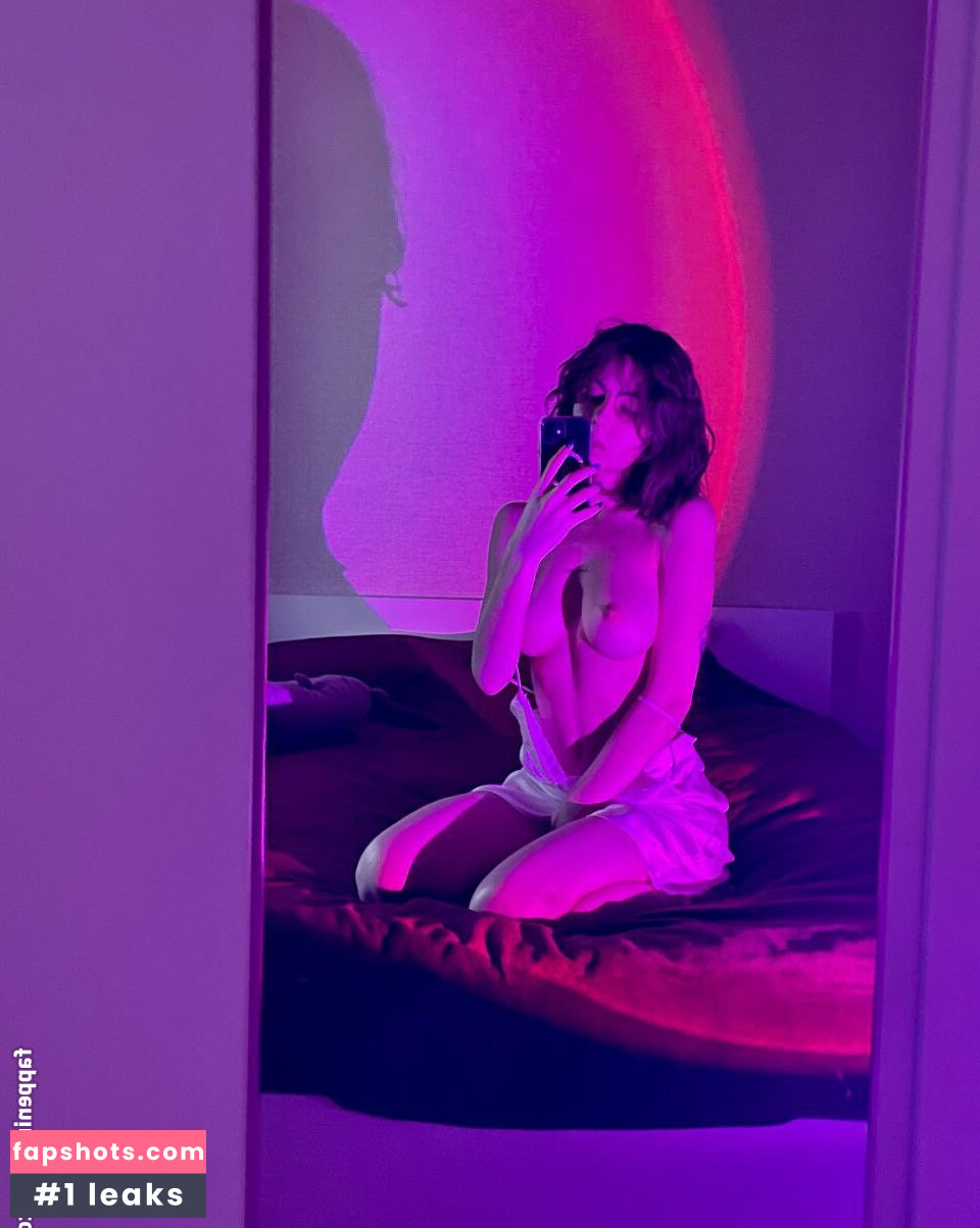 Murmuriel gallery photo #71