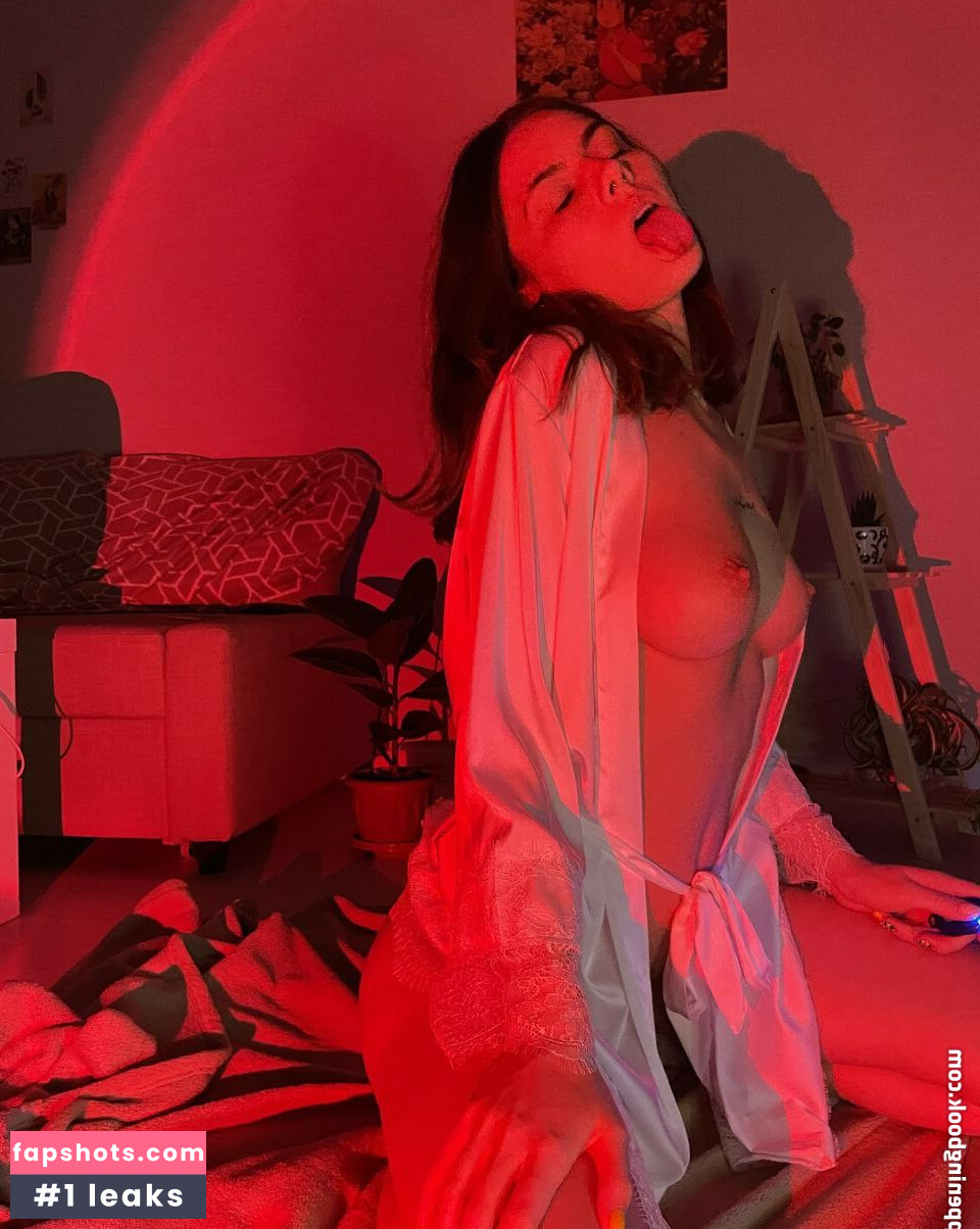 Murmuriel gallery photo #83