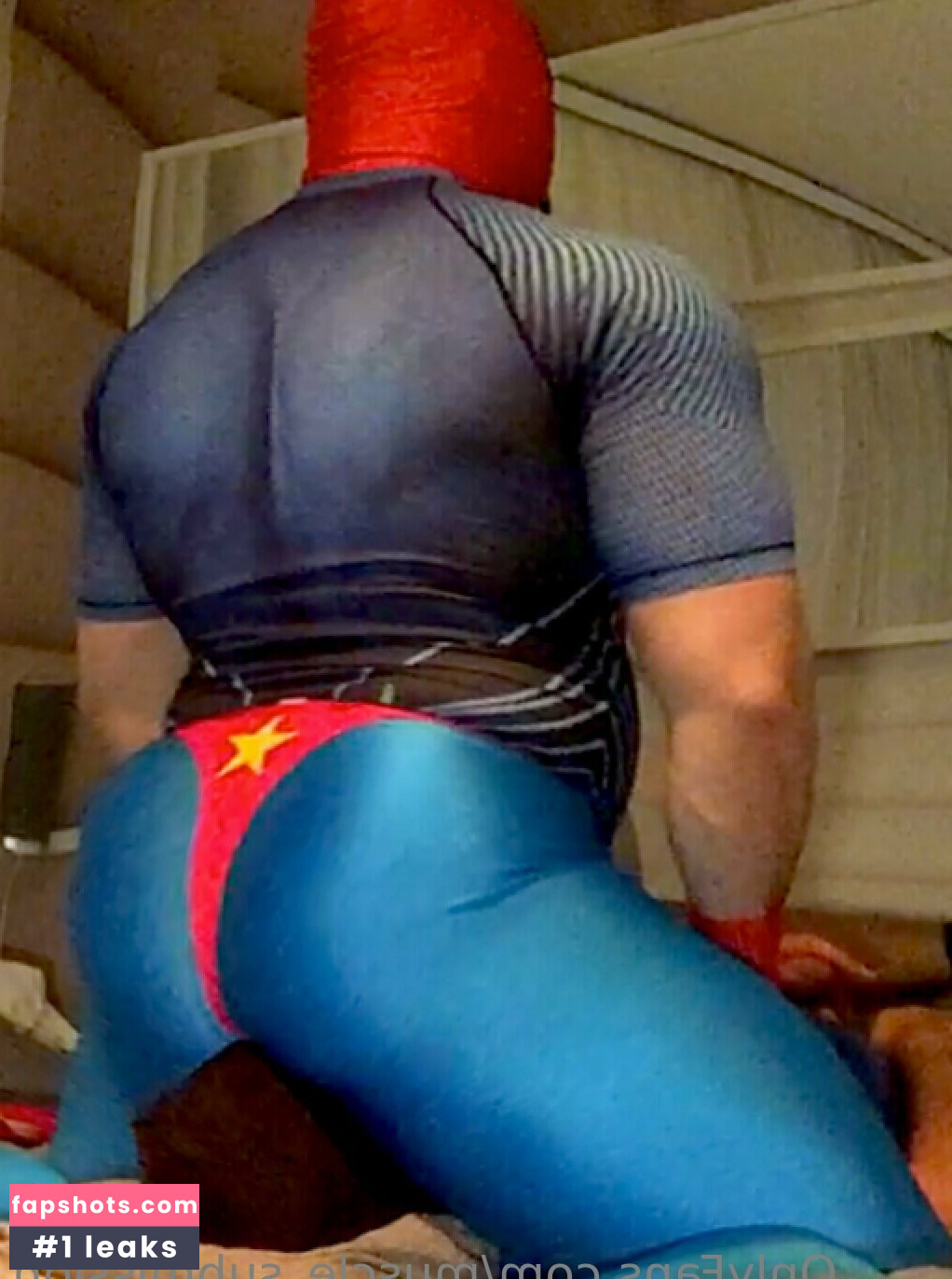 muscle_submission gallery photo #14