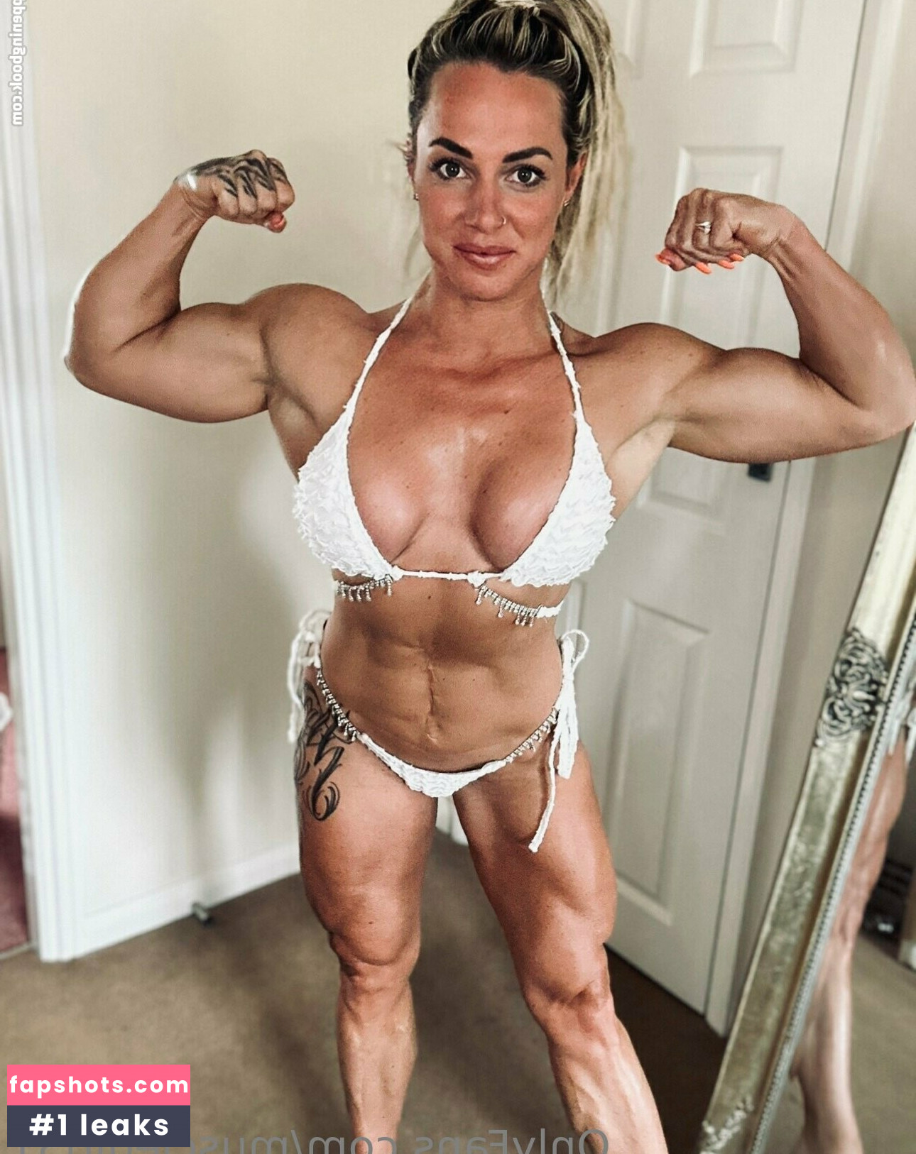 musclegirl31 gallery photo #26