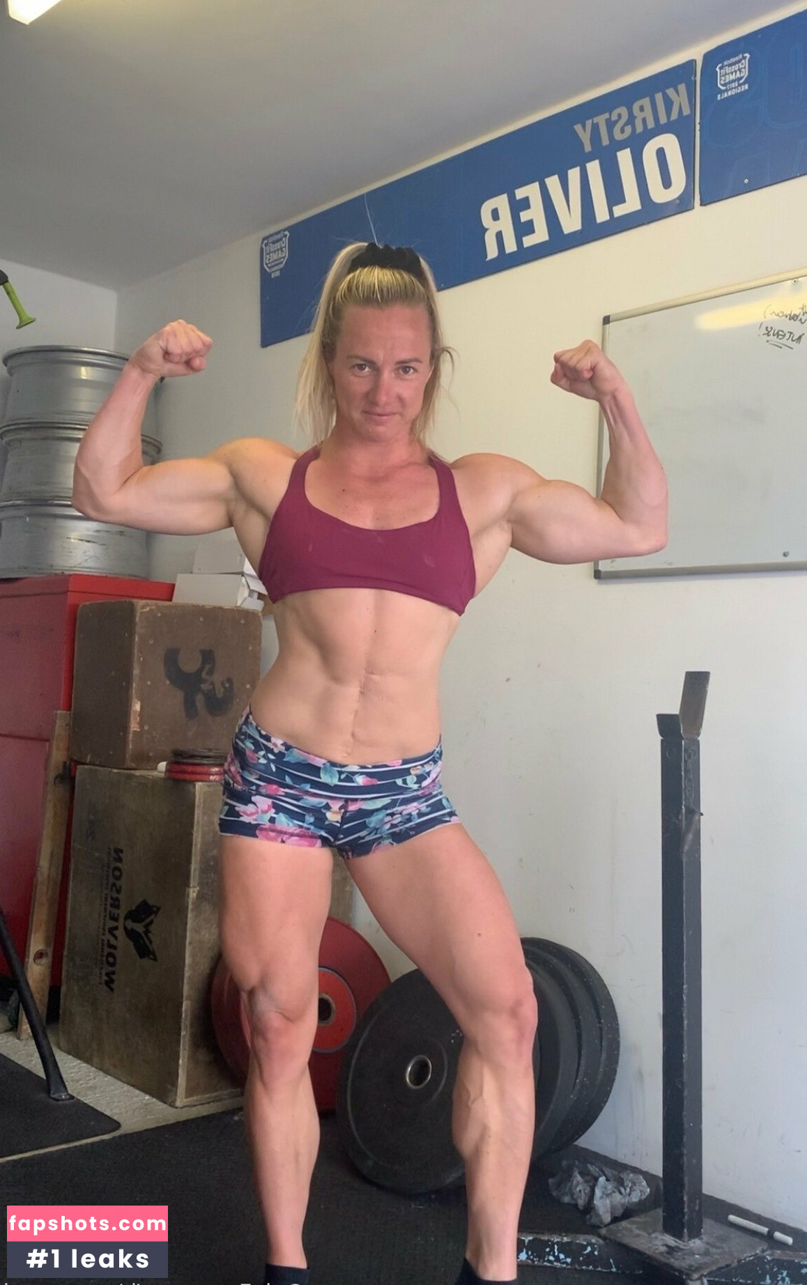 musclegirl31 gallery photo #46