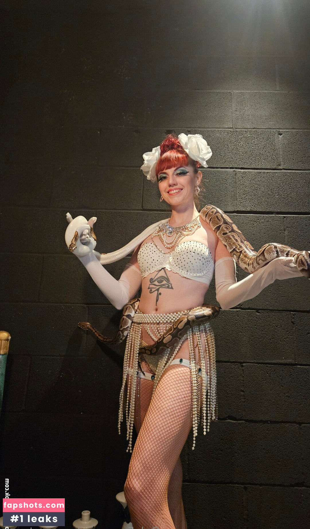 mxminxtease gallery photo #5