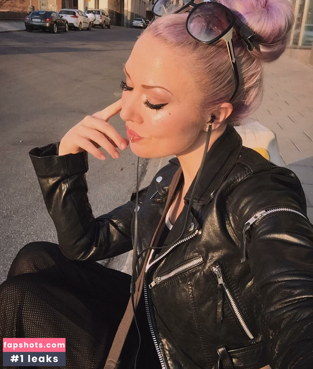 My Little Vronie gallery photo #28