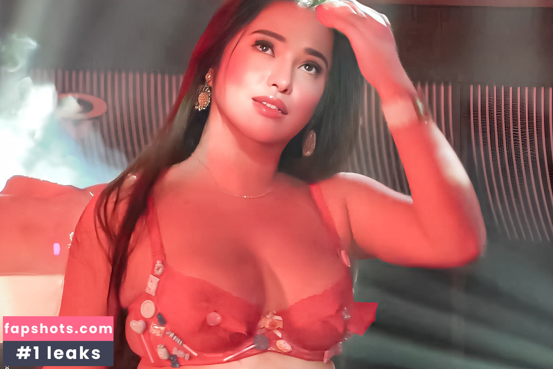 Mycah Sasaki gallery photo #5