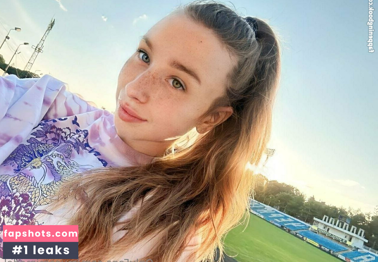 mycamimodel gallery photo #61