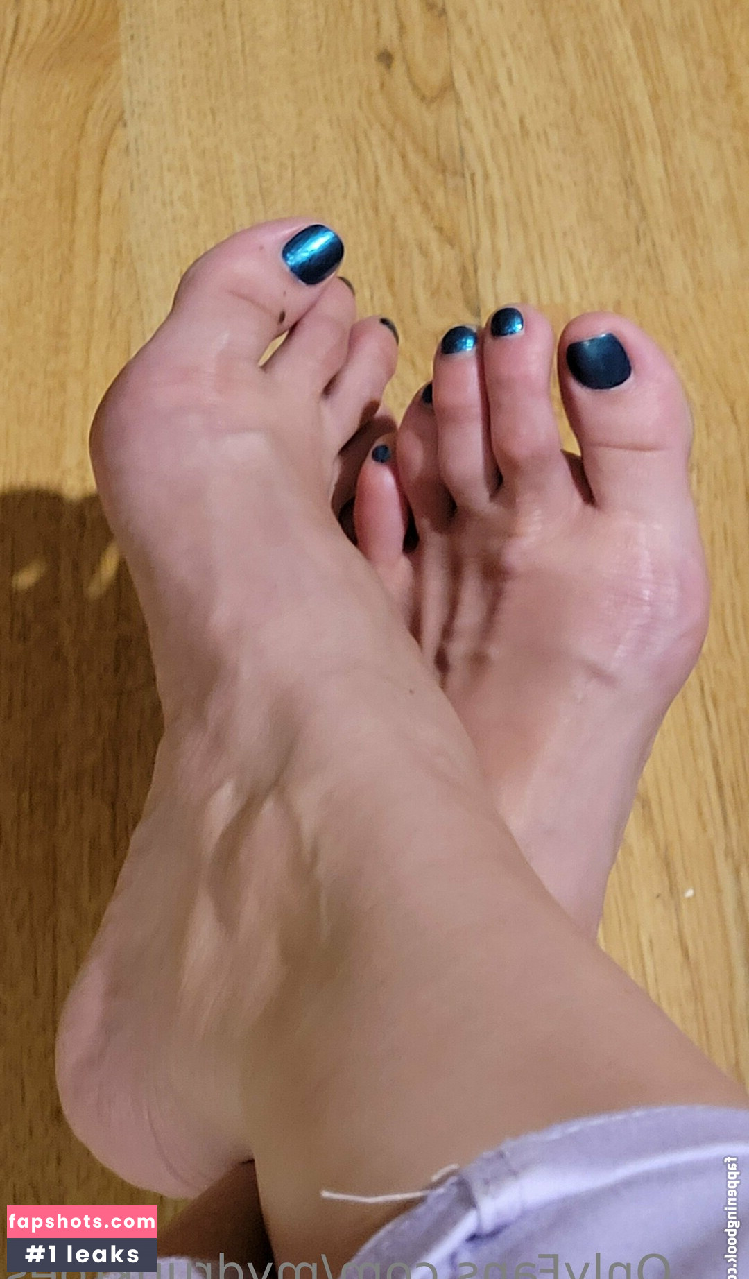 mydrunktoes gallery photo #3