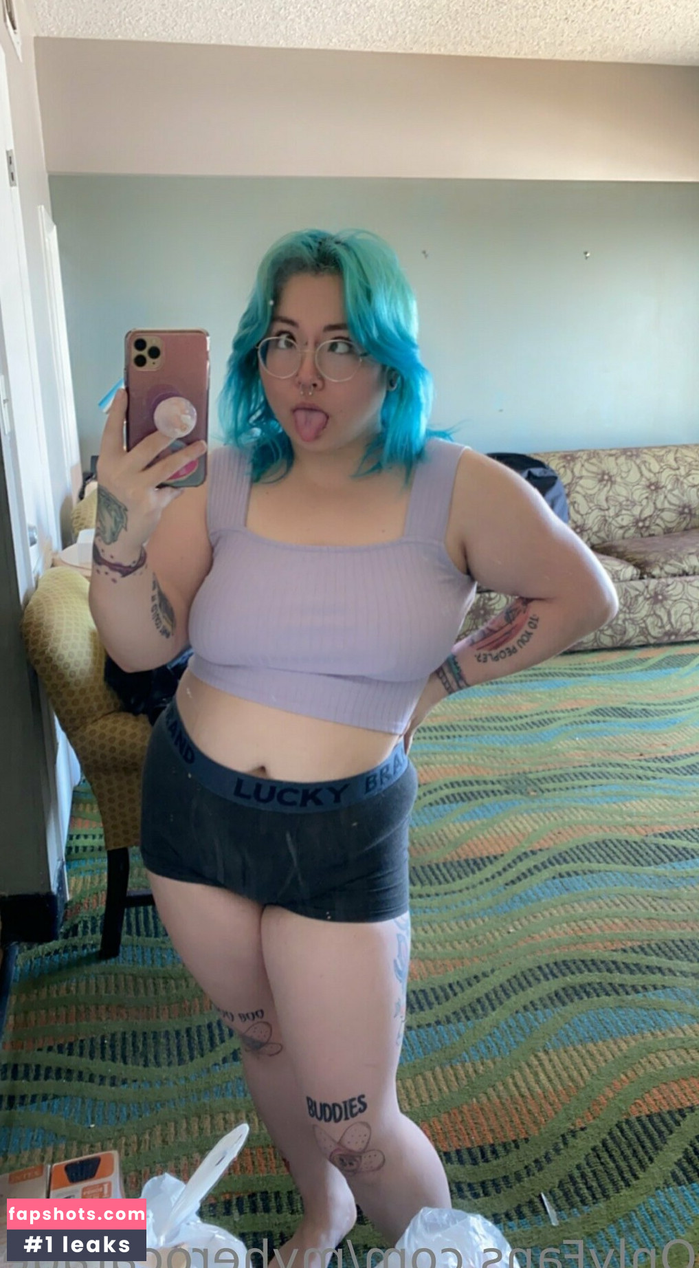 myherocatademiafree gallery photo #19