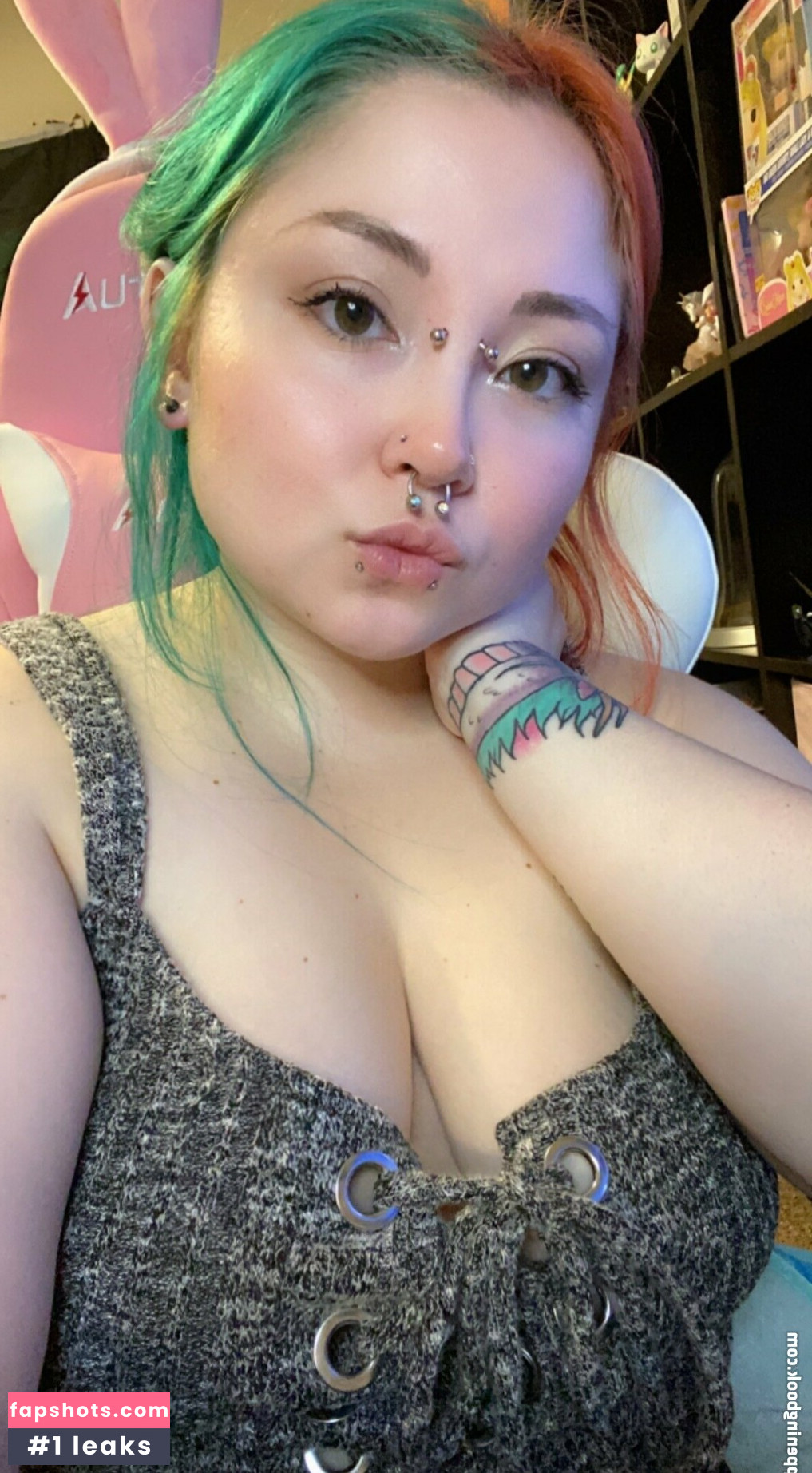 myherocatademiafree gallery photo #7