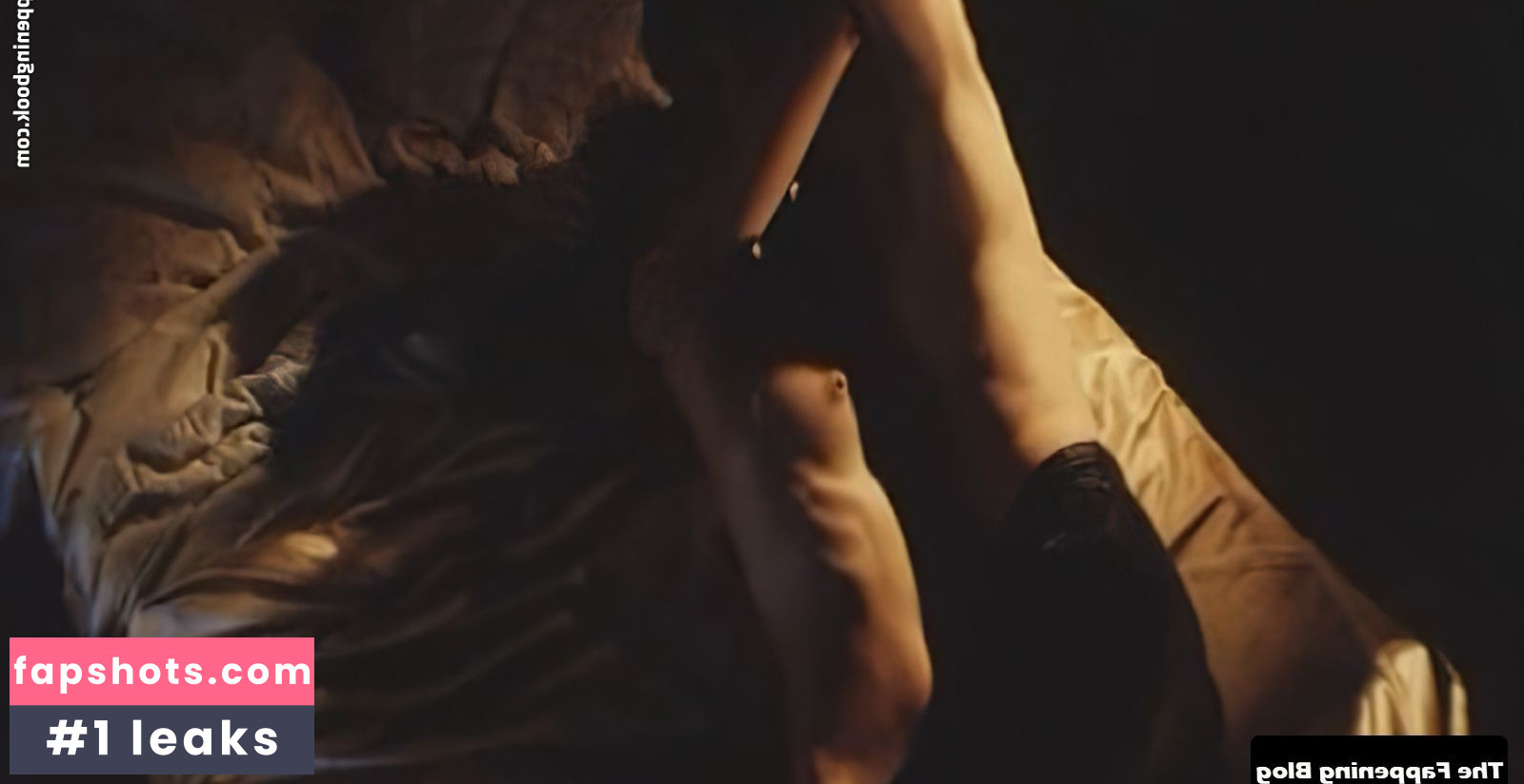 Mylène Farmer gallery photo #18