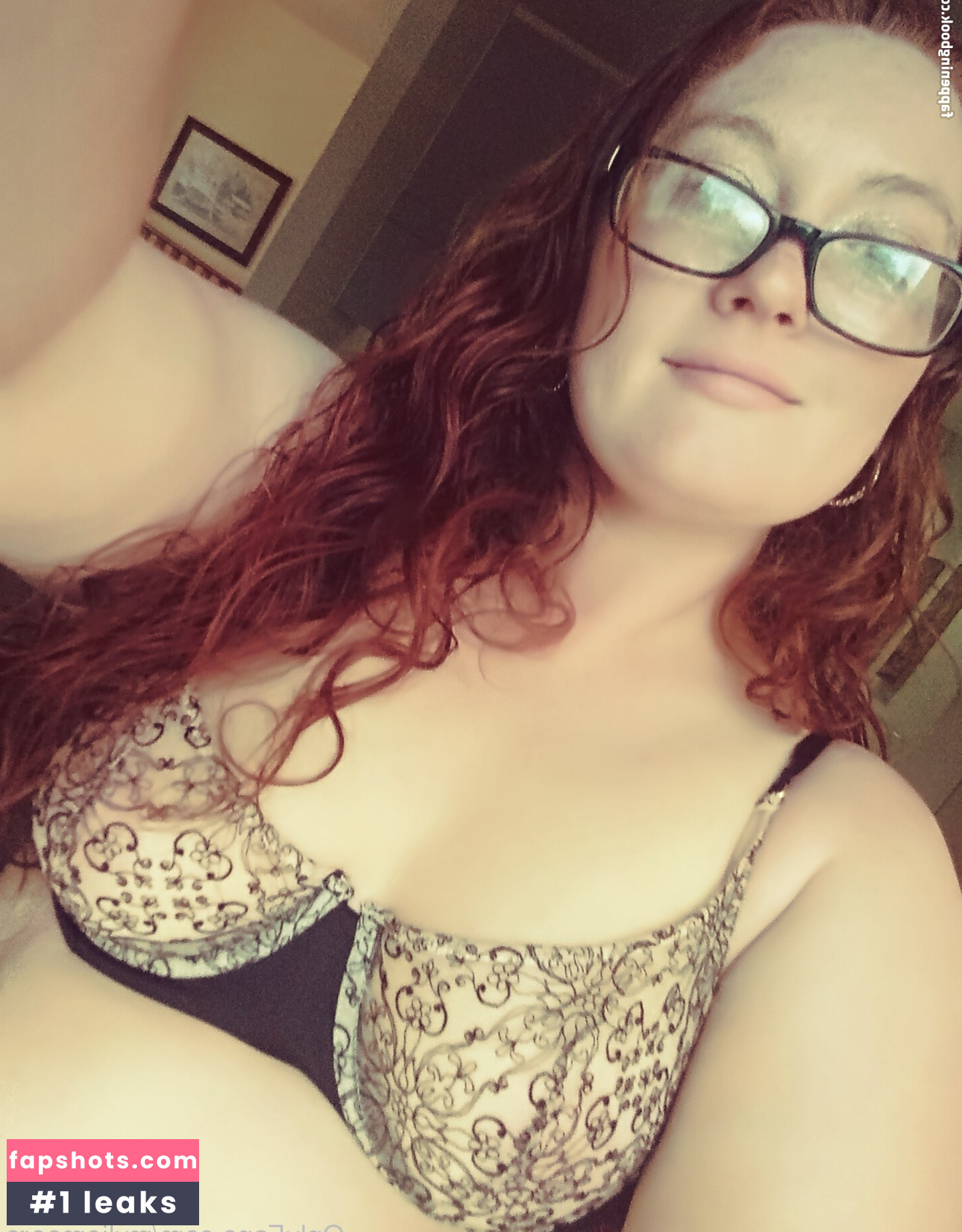 myliemoore Filtración Desnuda OnlyFans Foto #8 - Fapshots