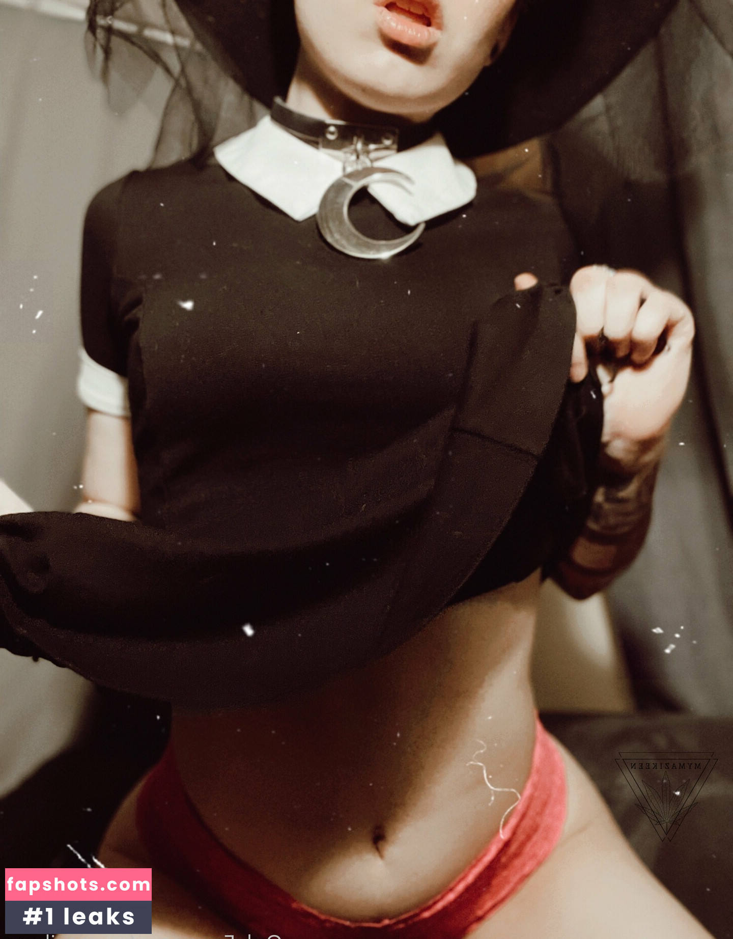 mymazikeen gallery photo #29